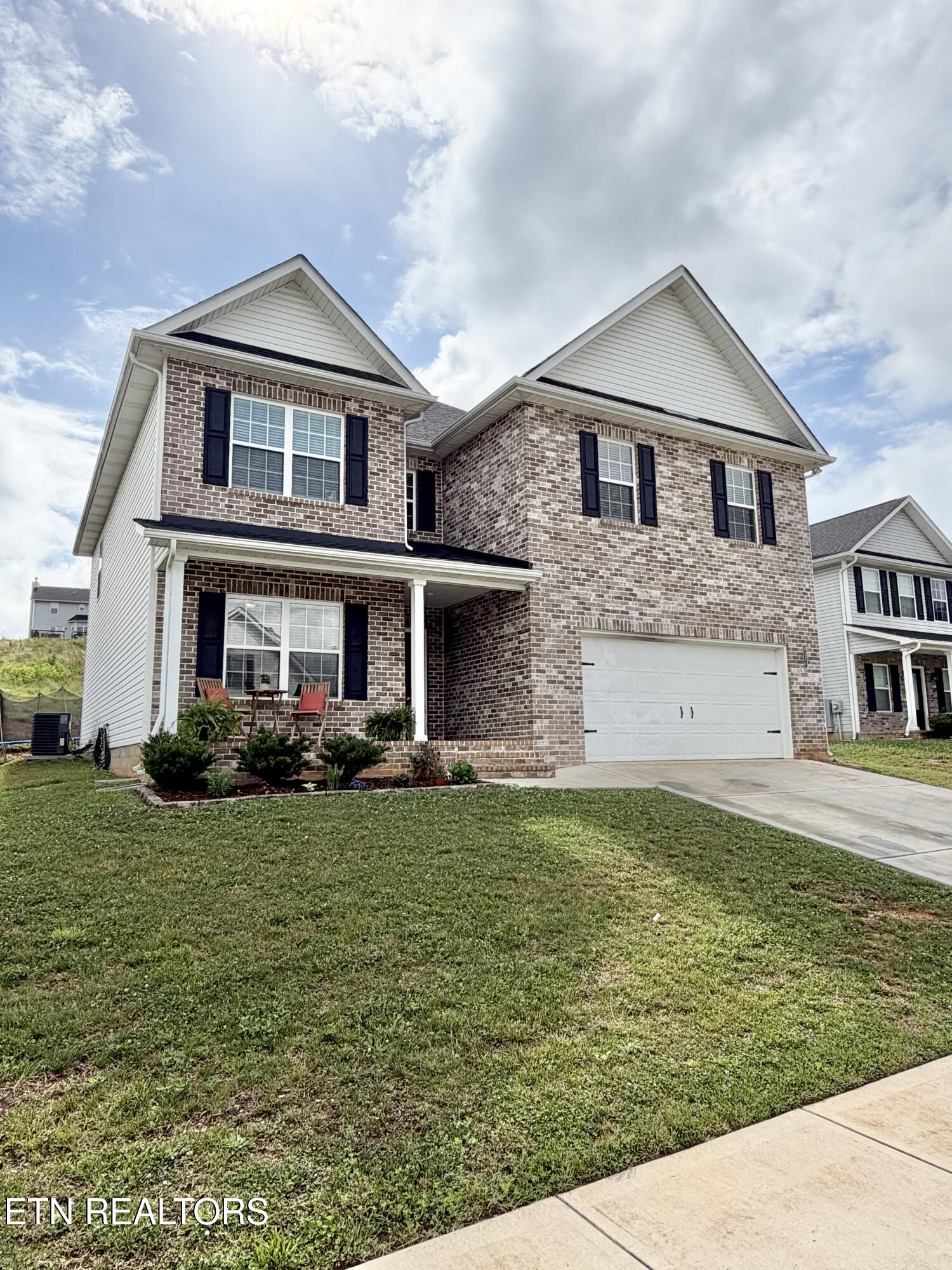8221 Zodiac Lane Powell TN 37849