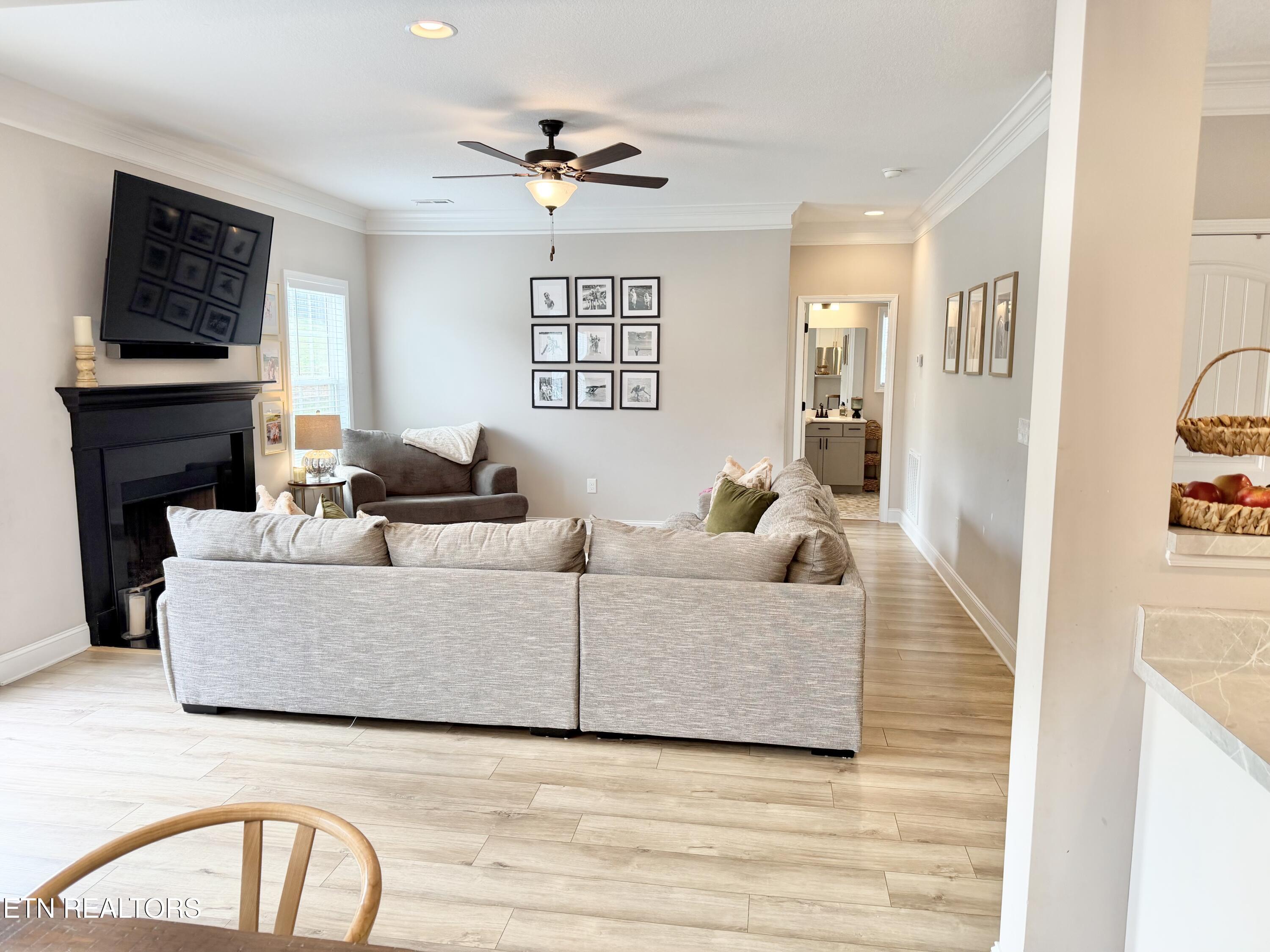 8221 Zodiac Lane Powell TN 37849