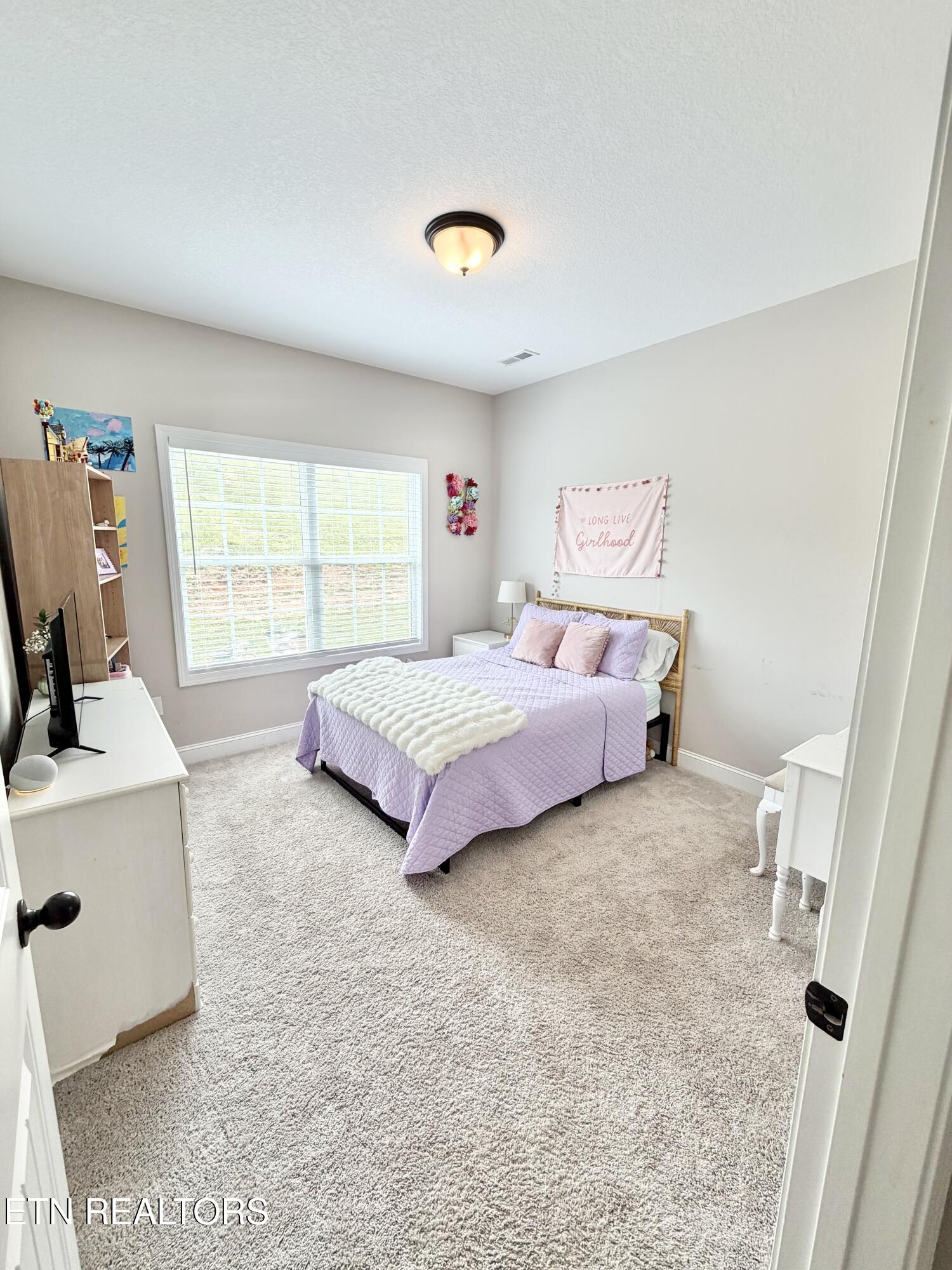 8221 Zodiac Lane Powell TN 37849