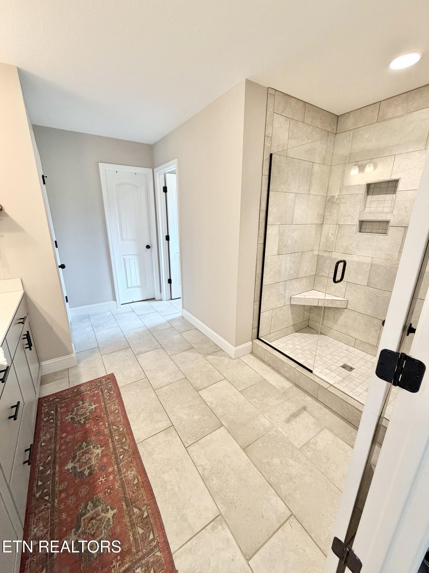 8221 Zodiac Lane Powell TN 37849