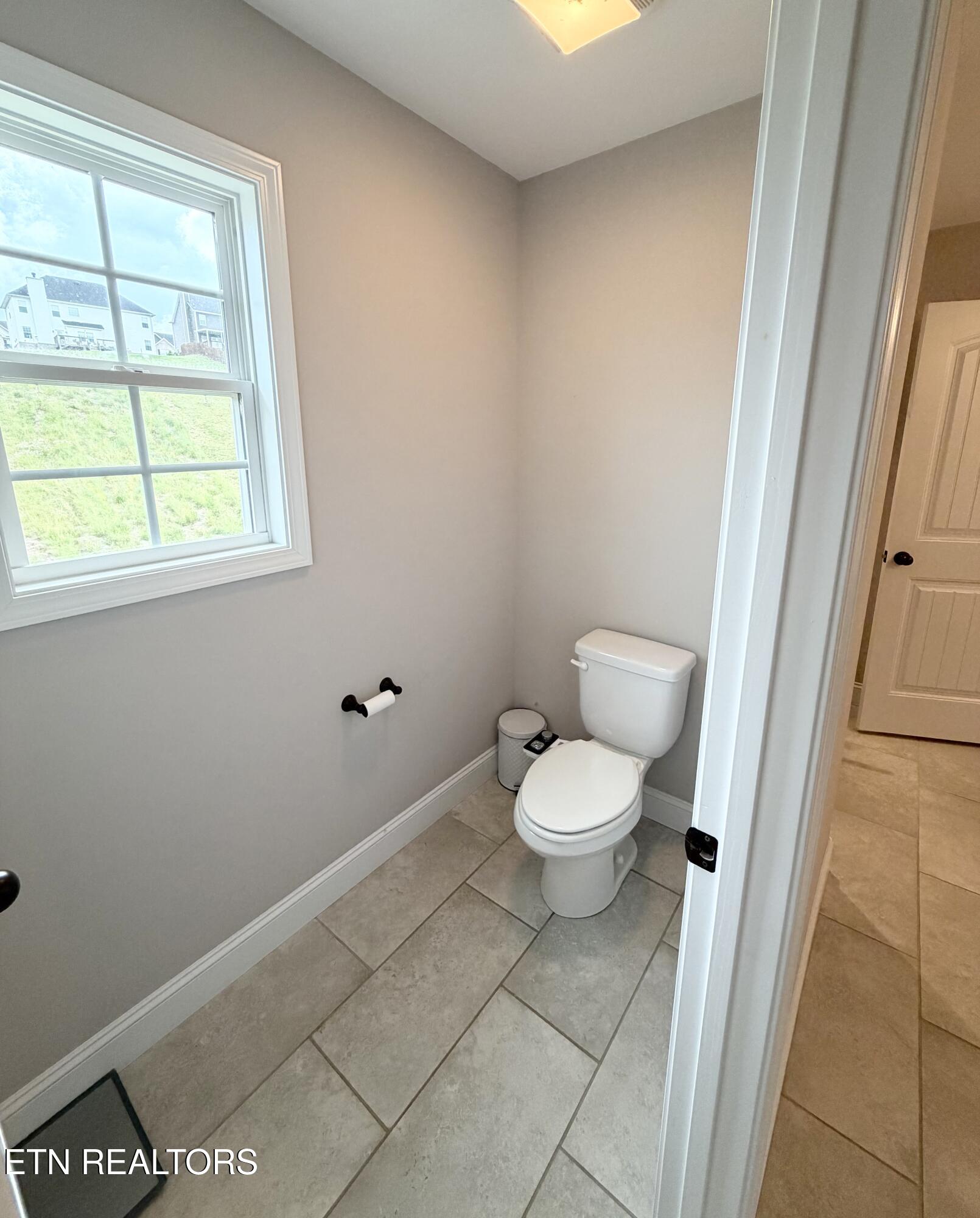 8221 Zodiac Lane Powell TN 37849