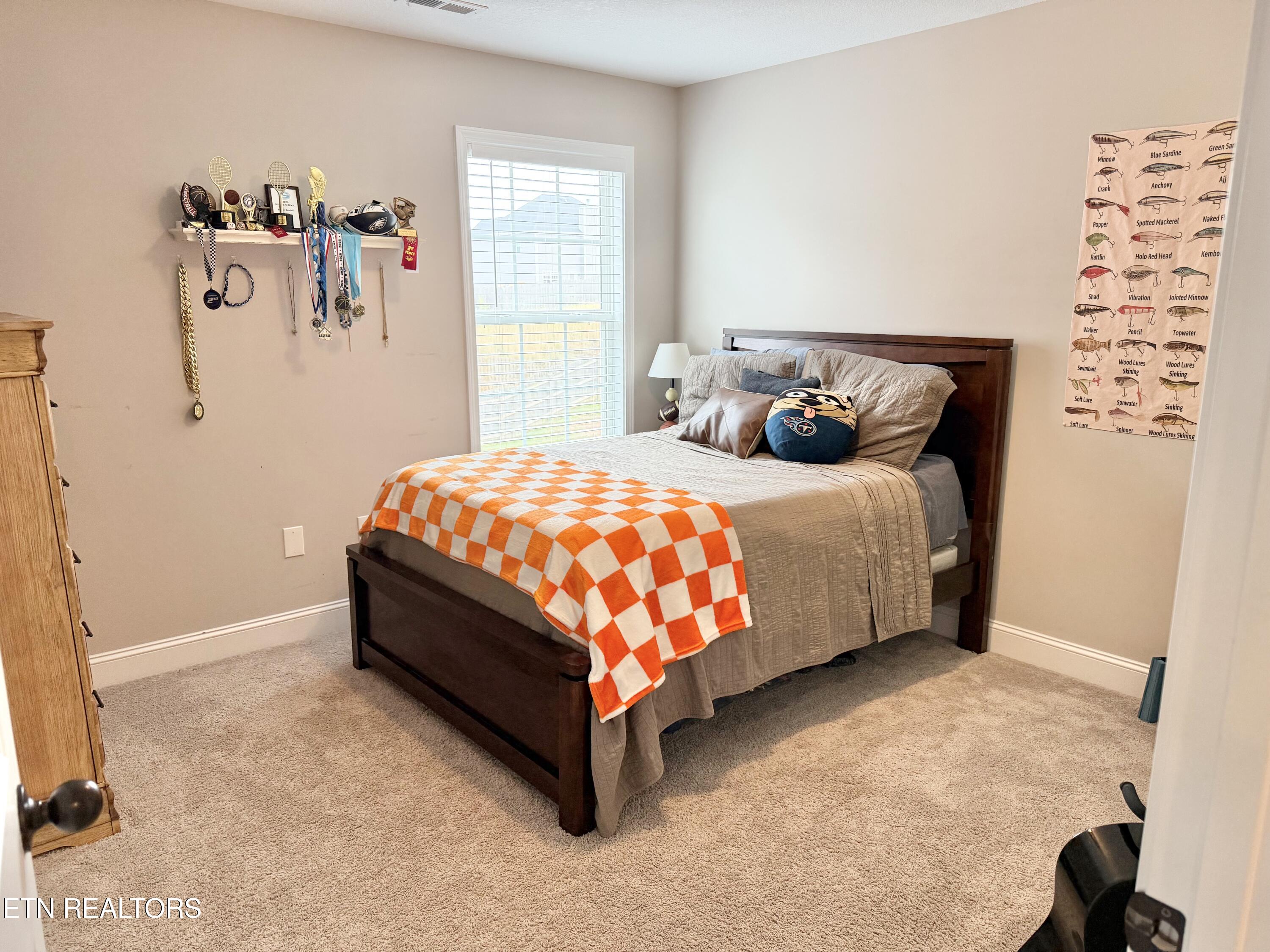 8221 Zodiac Lane Powell TN 37849