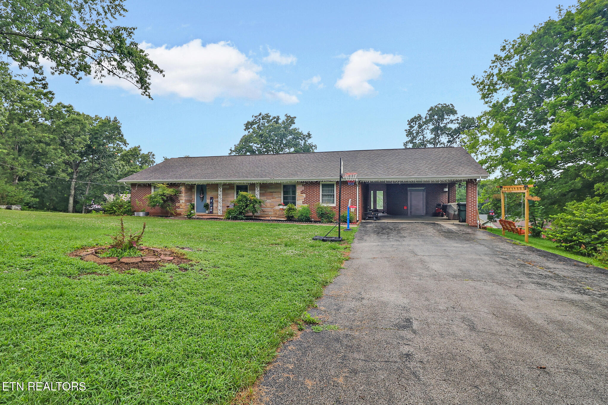 257 Brookhaven Drive Crossville TN 38555