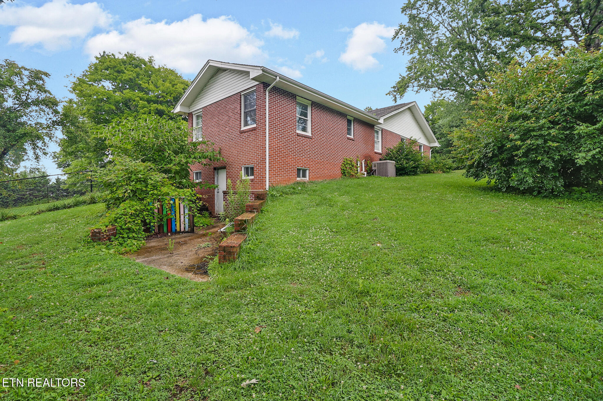 257 Brookhaven Drive Crossville TN 38555