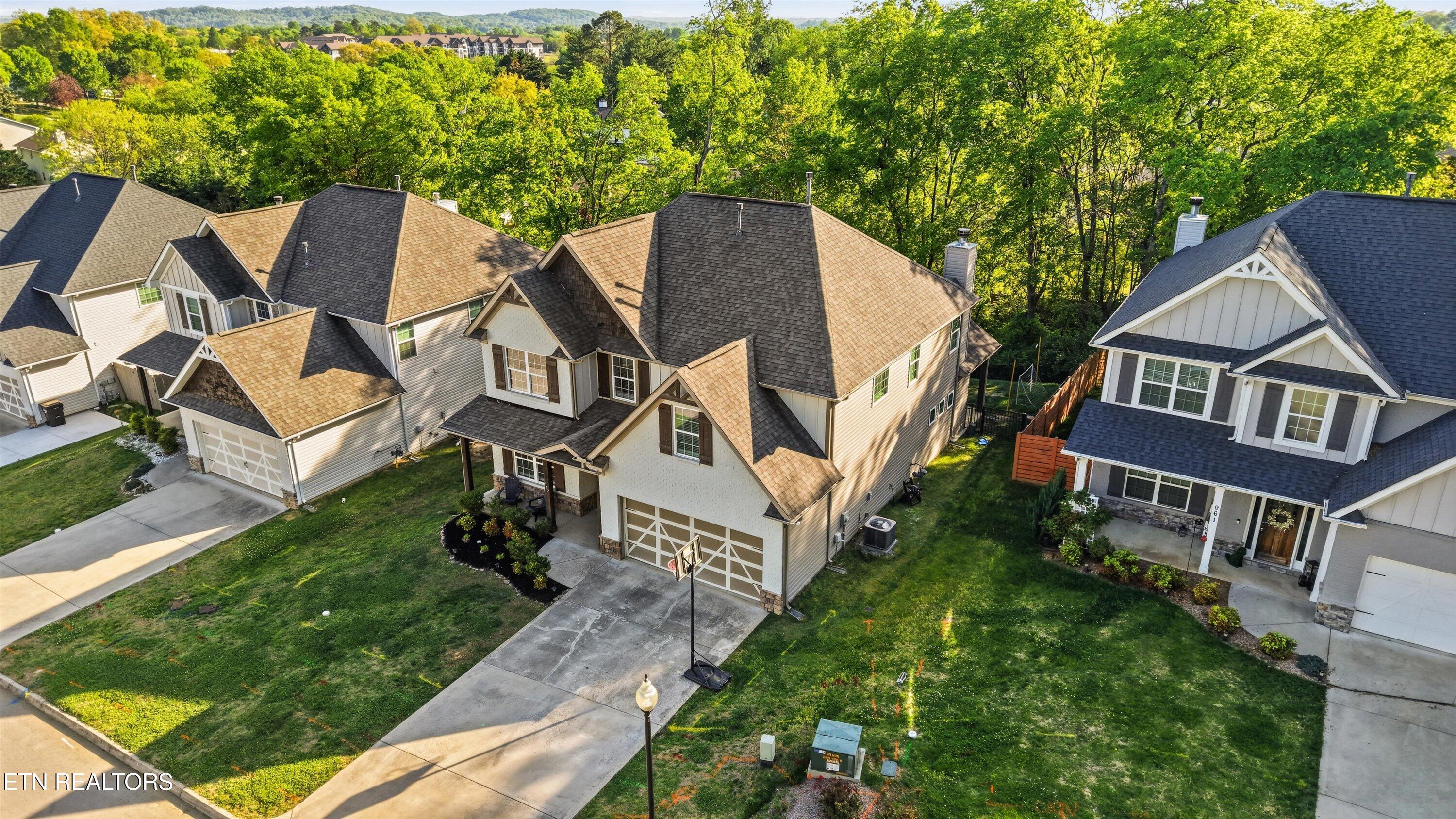 957 Festival Lane Knoxville TN 37923