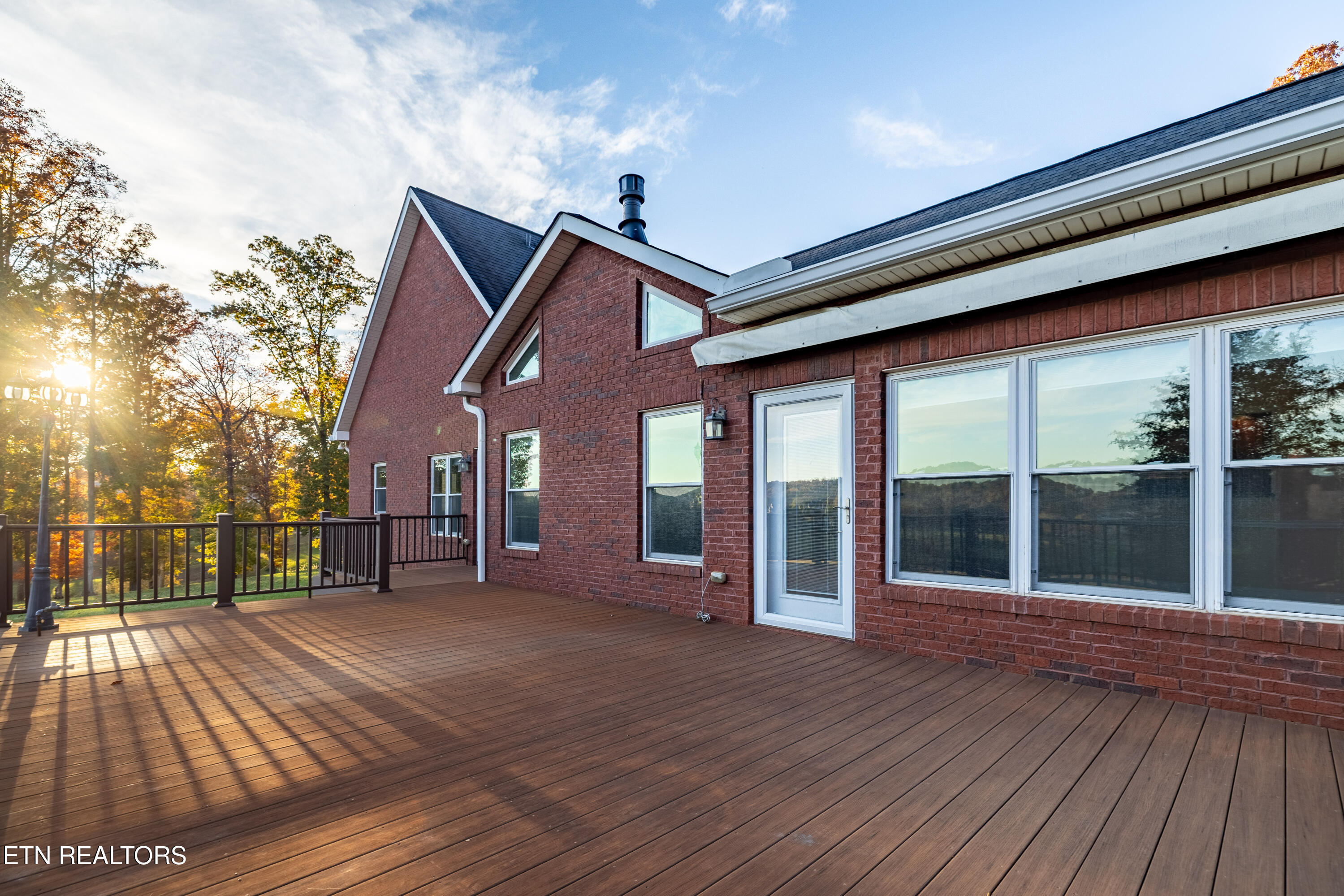 376 Thornton Drive Lenoir City TN 37772