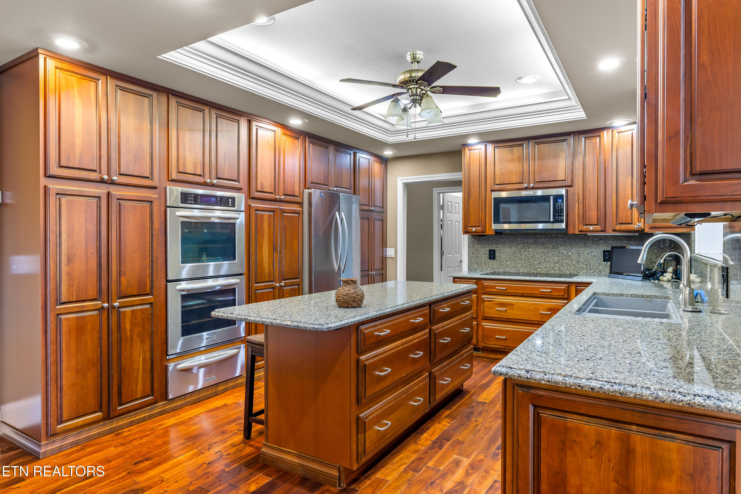 376 Thornton Drive Lenoir City TN 37772