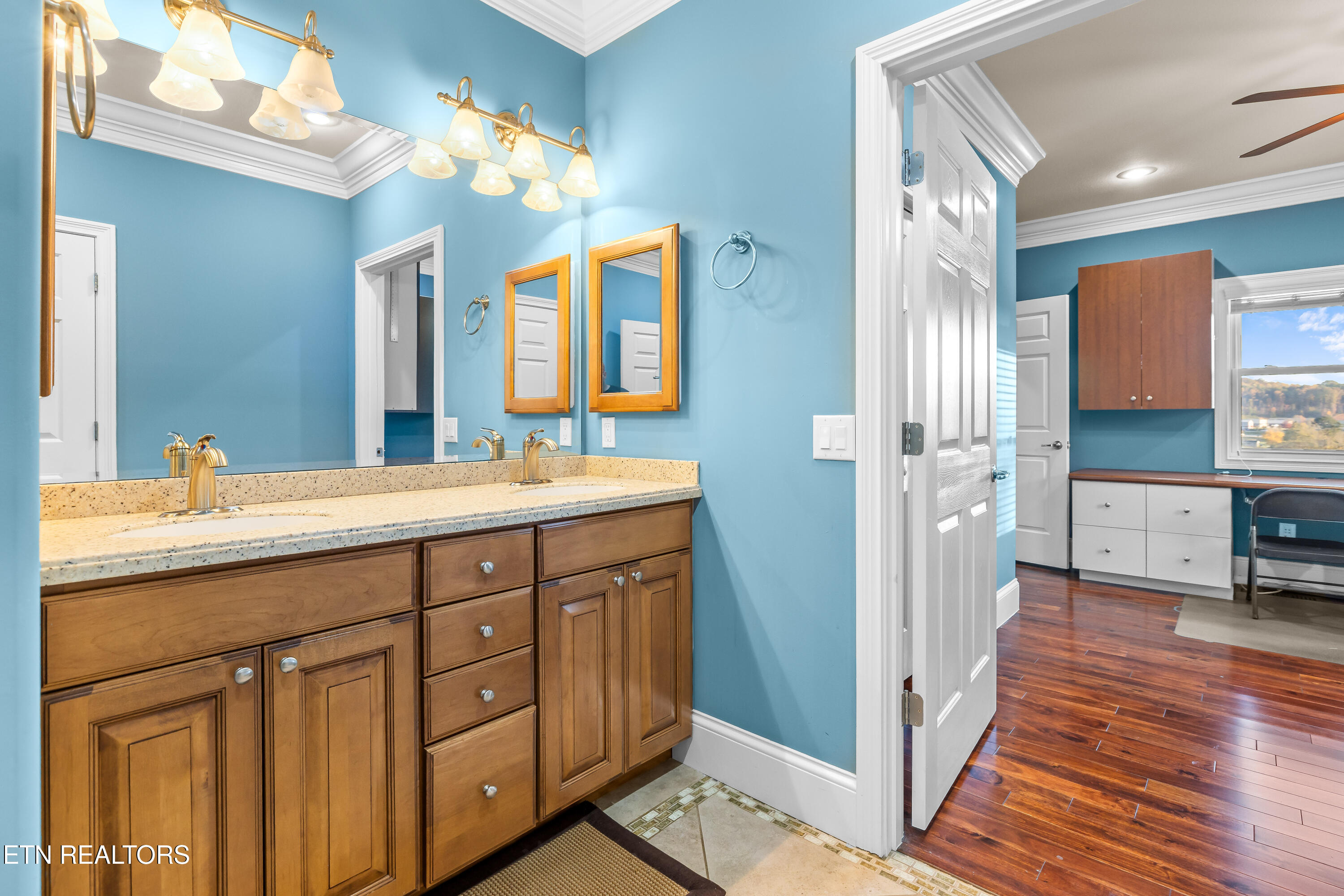 376 Thornton Drive Lenoir City TN 37772