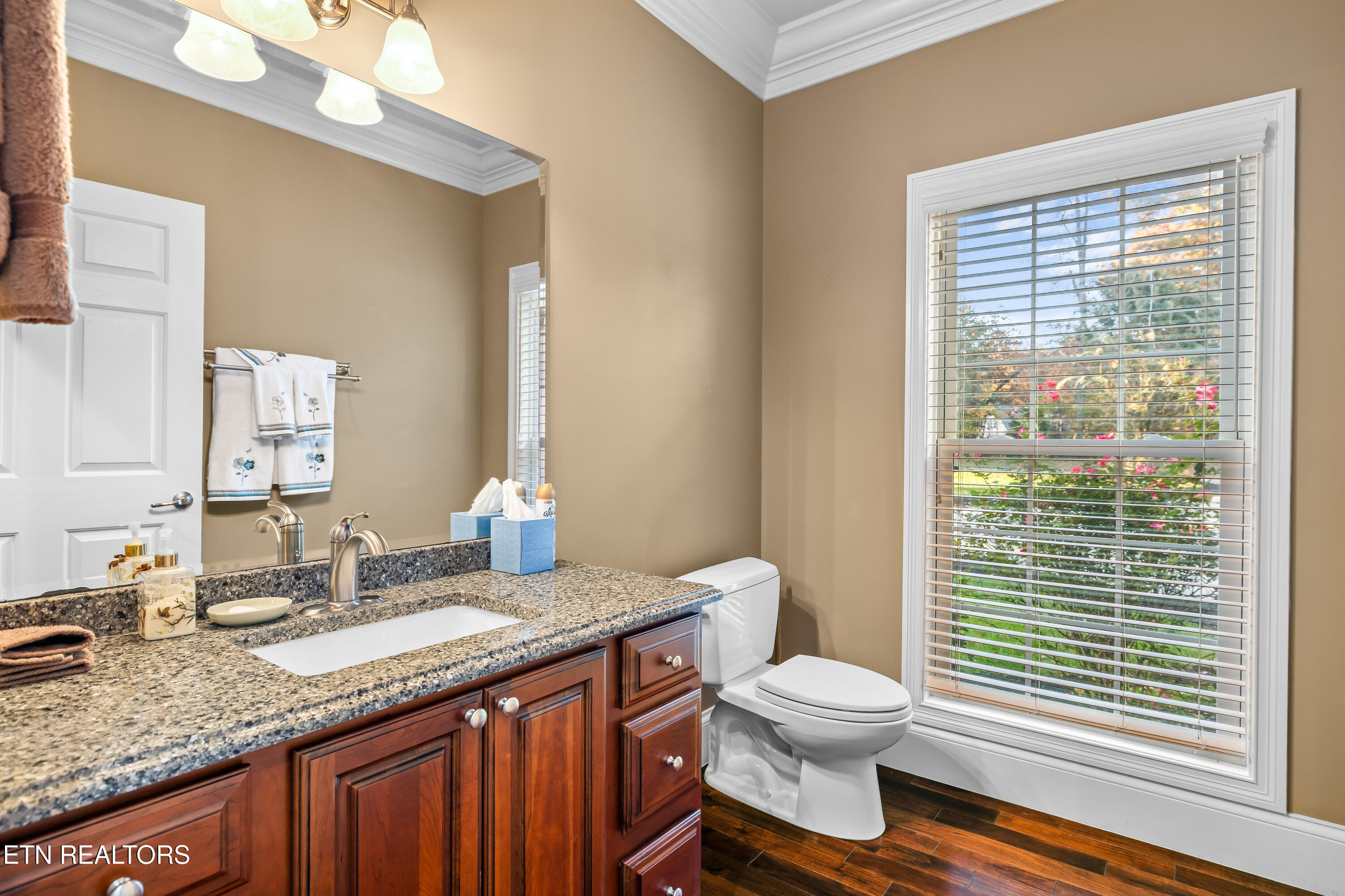 376 Thornton Drive Lenoir City TN 37772