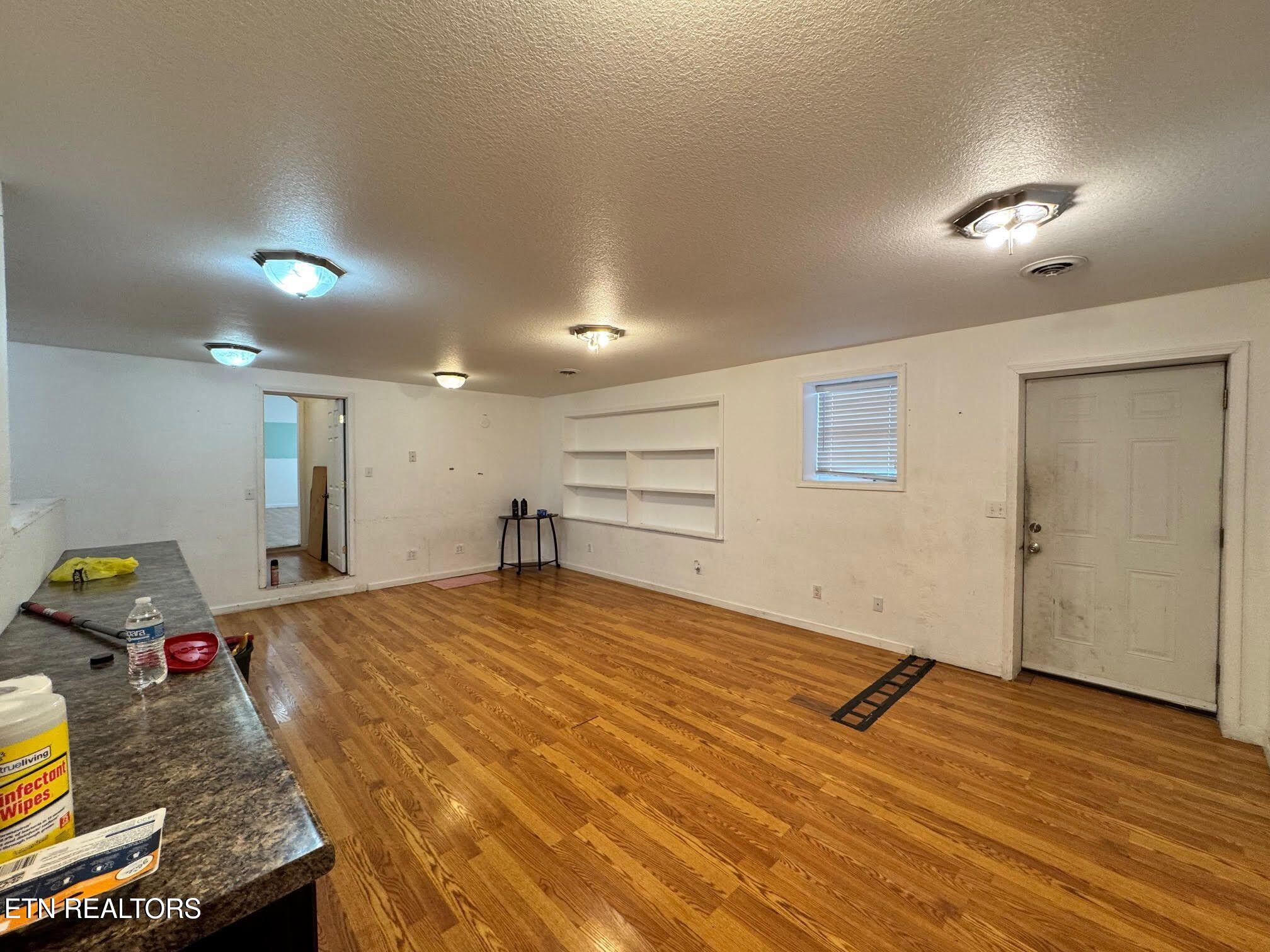 5521 S York Highway 5521 Highway Grimsley TN 38565