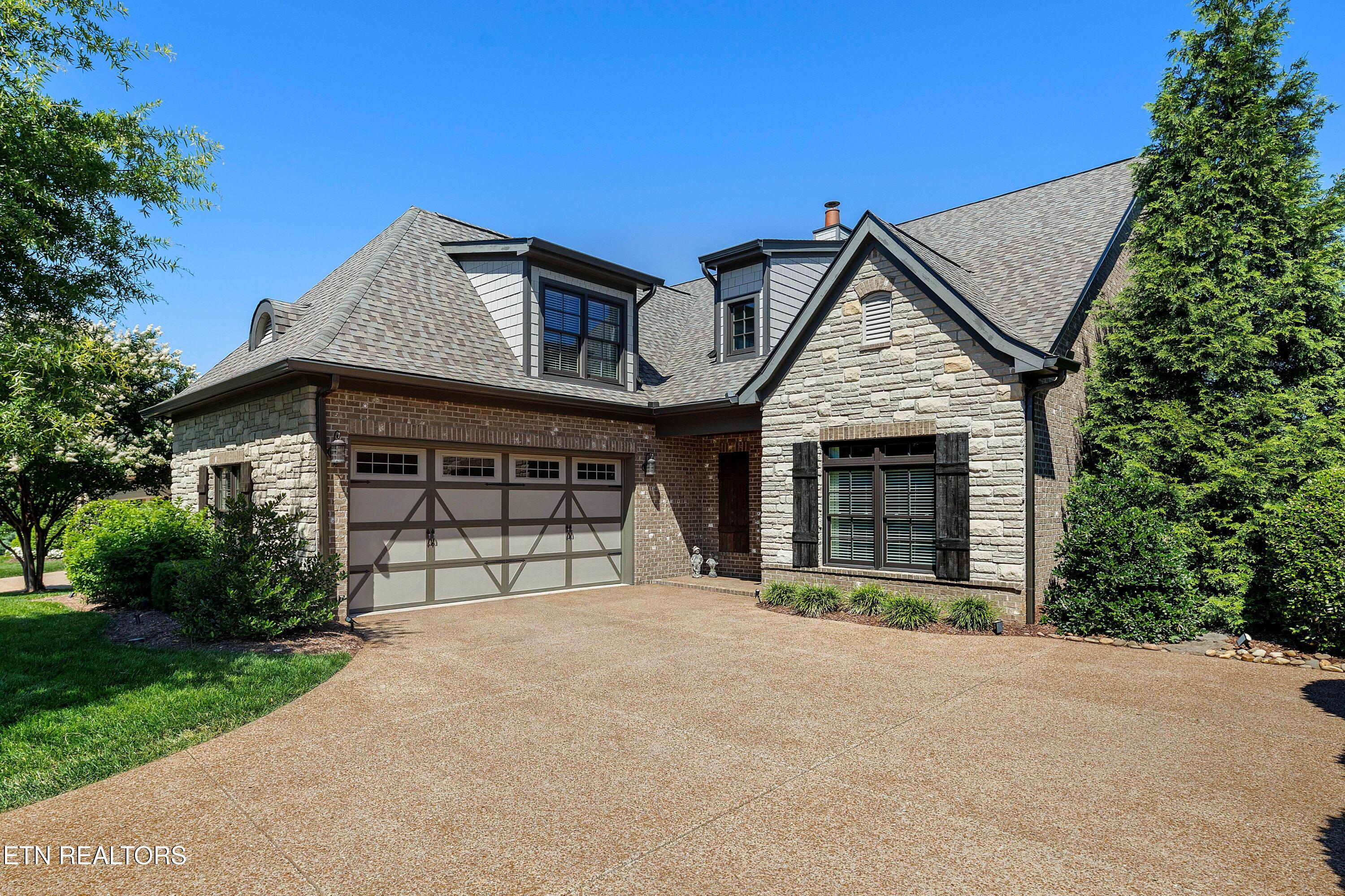 1304 Legacy Cove Way Knoxville TN 37919