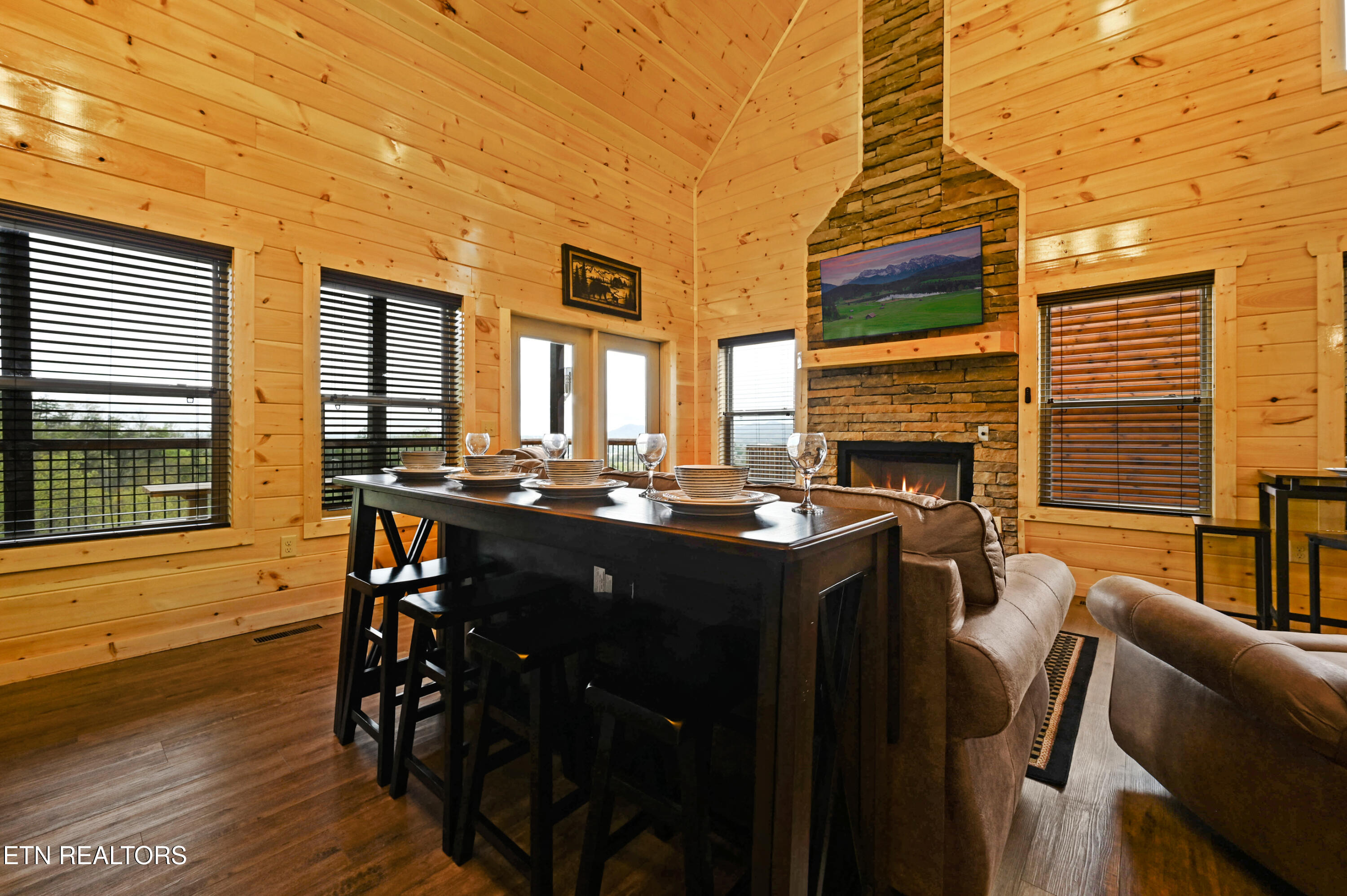 3307 Pine Peak Way Sevierville TN 37862