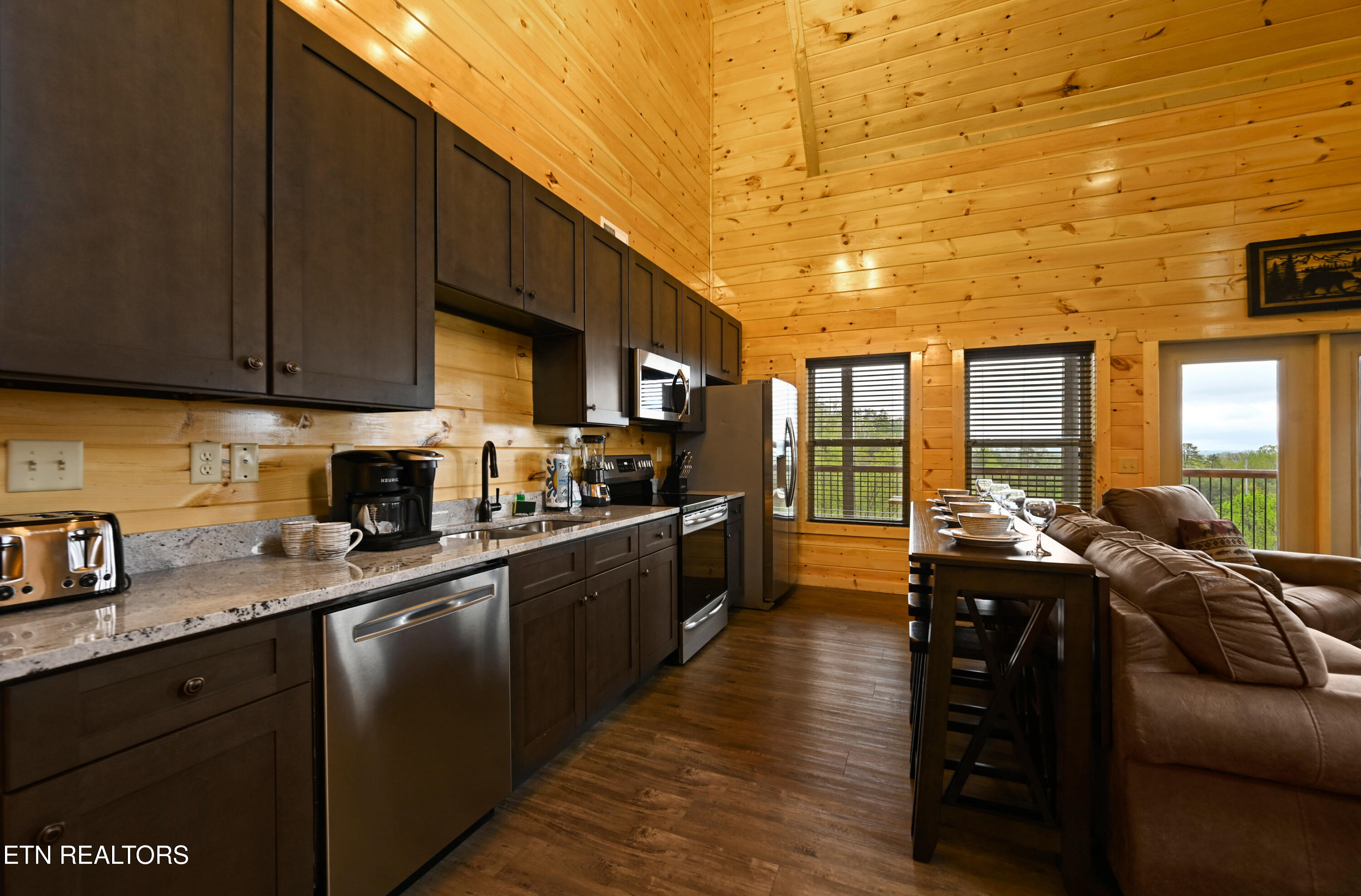 3307 Pine Peak Way Sevierville TN 37862