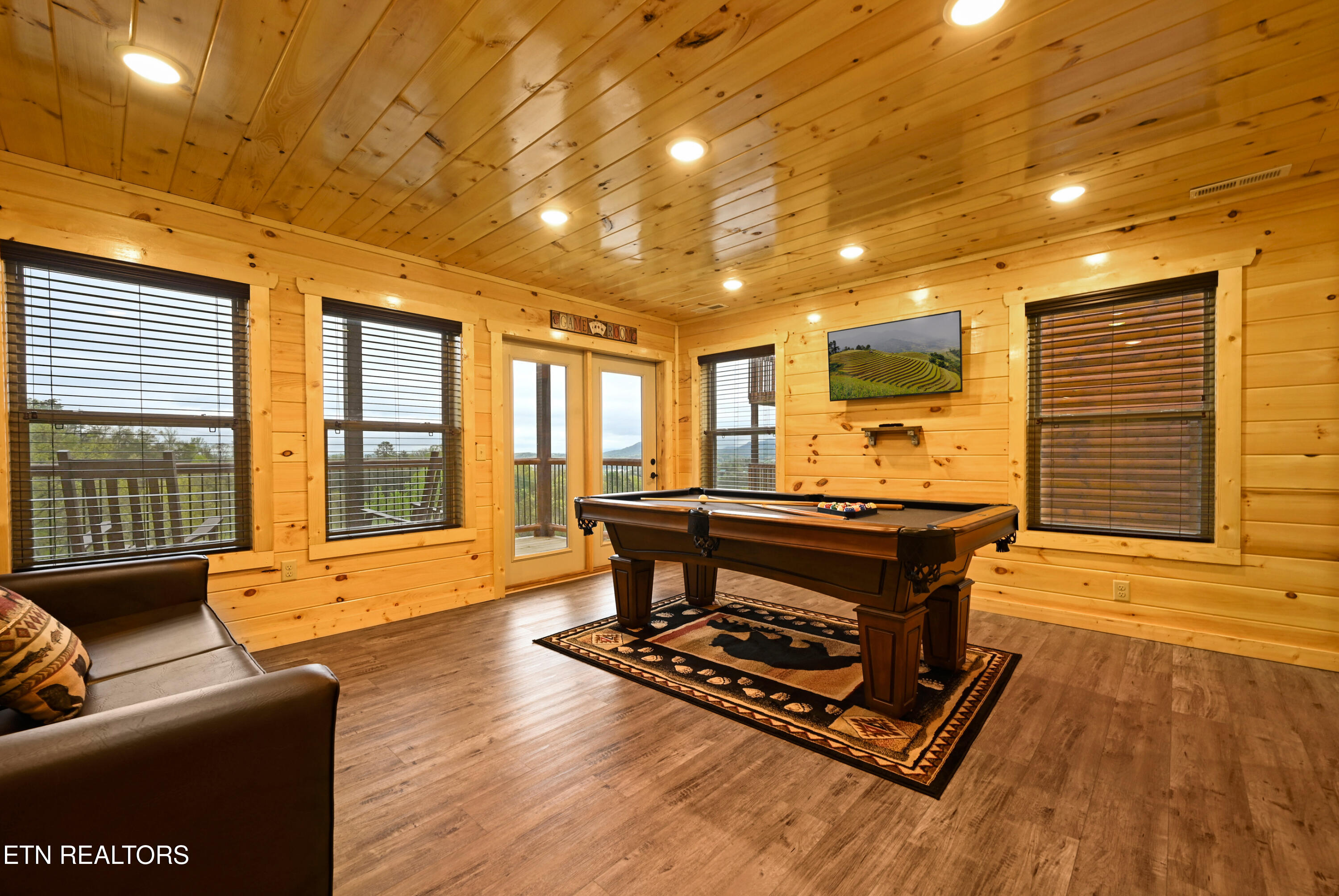 3307 Pine Peak Way Sevierville TN 37862