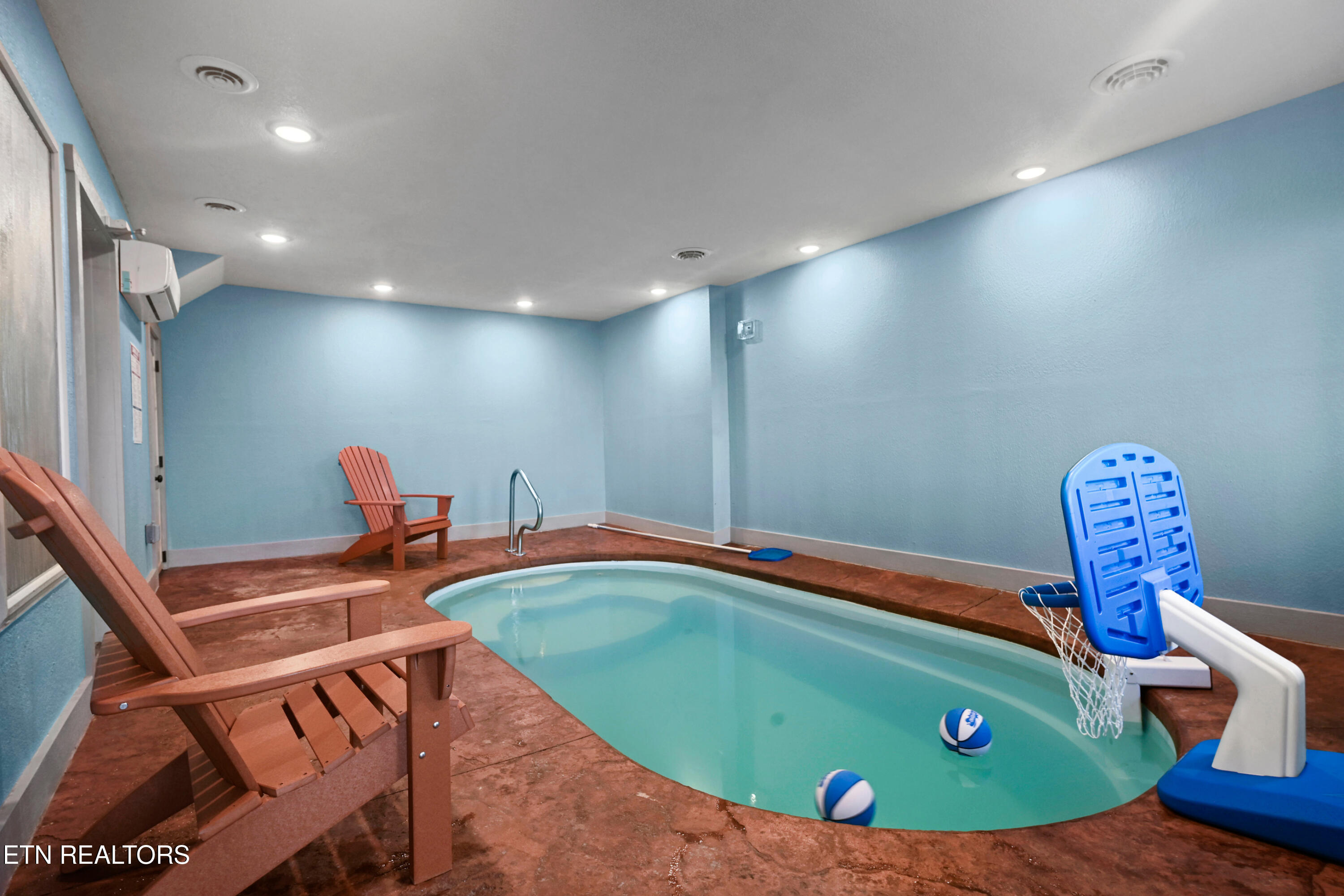 3307 Pine Peak Way Sevierville TN 37862