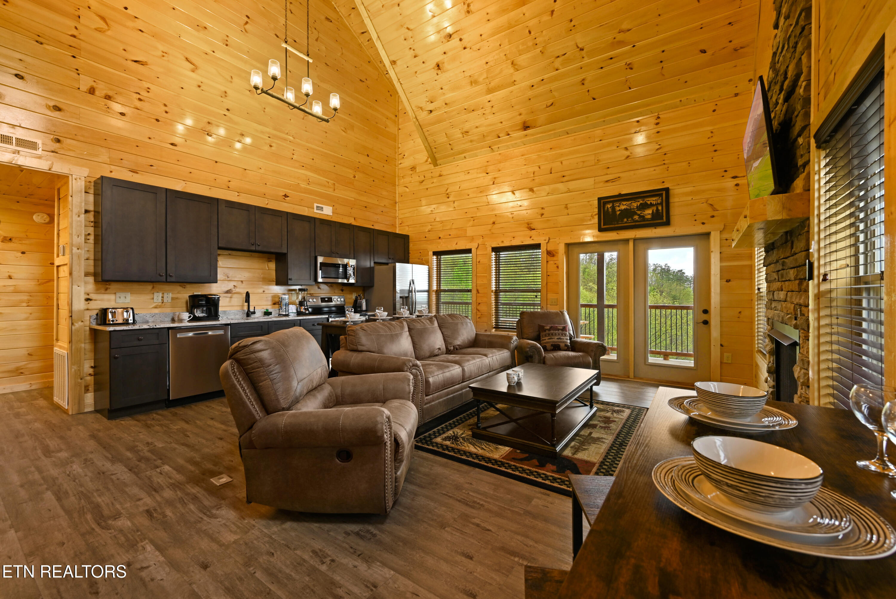 3307 Pine Peak Way Sevierville TN 37862
