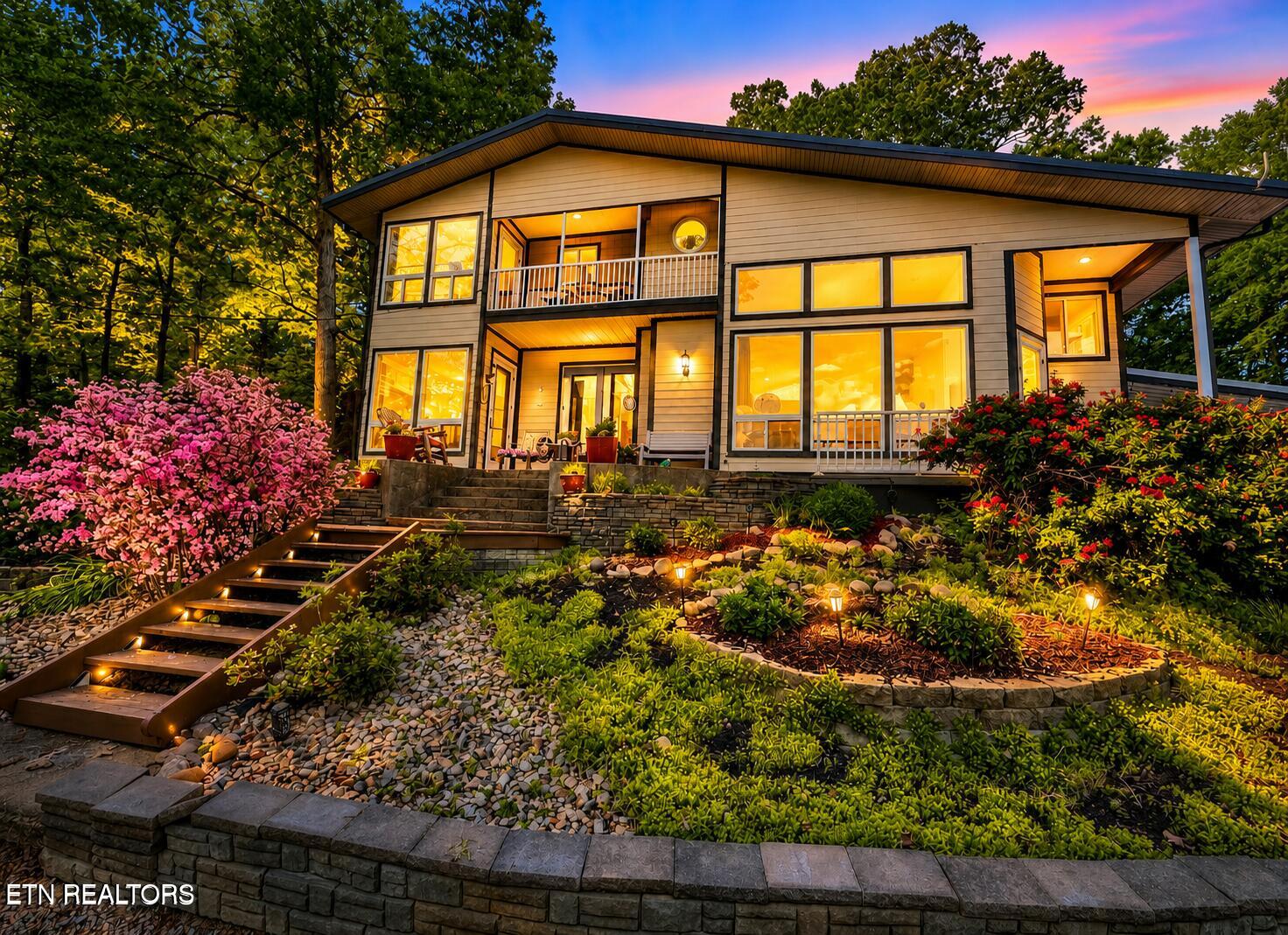 1910 Laramie Trail Dandridge TN 37725
