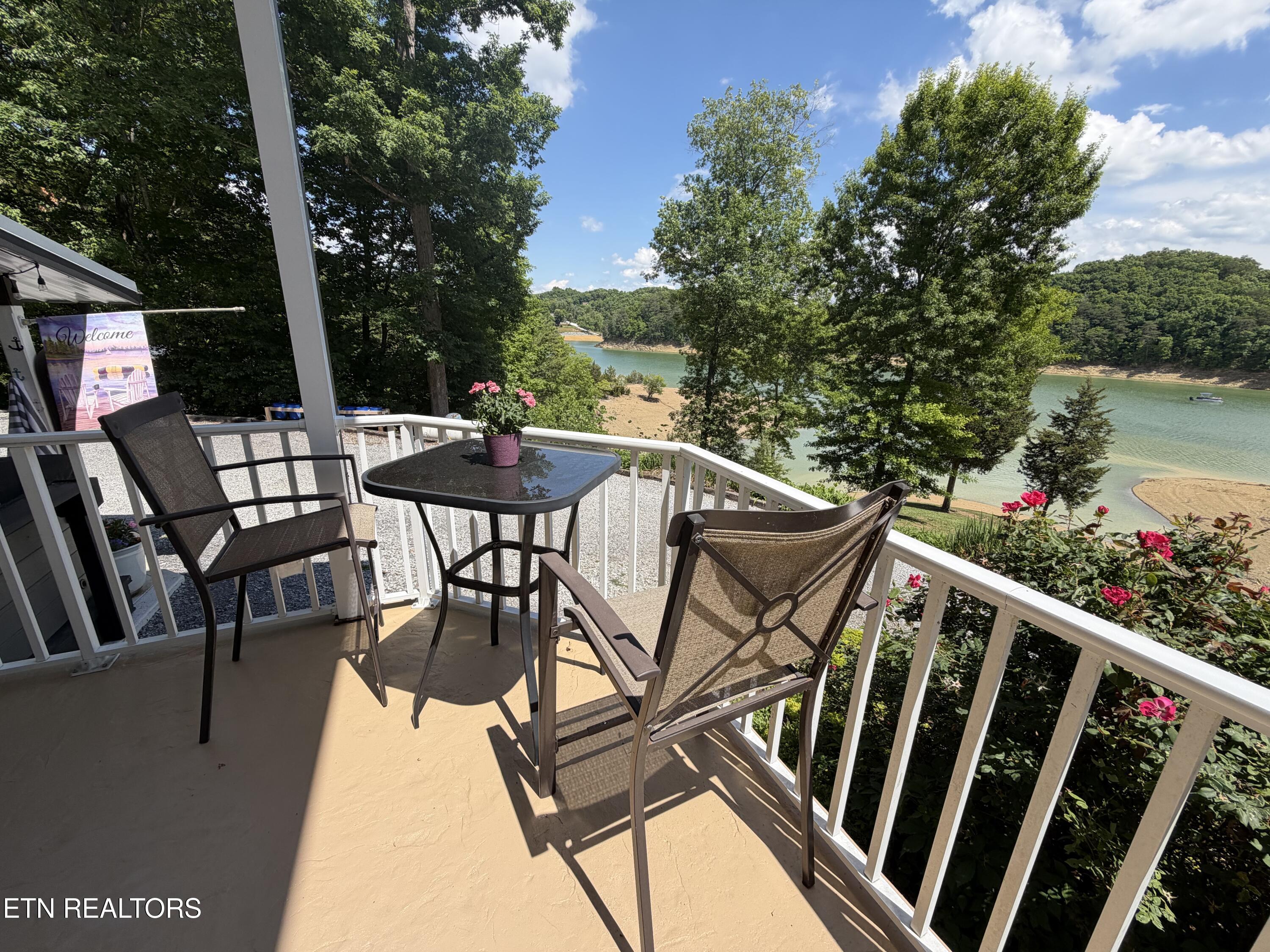 1910 Laramie Trail Dandridge TN 37725