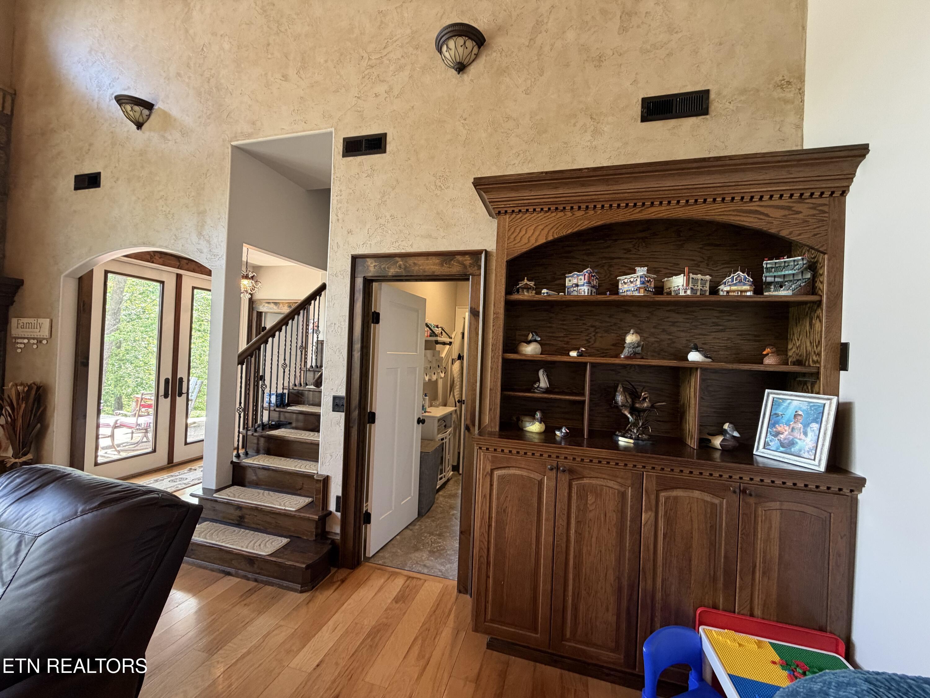 1910 Laramie Trail Dandridge TN 37725