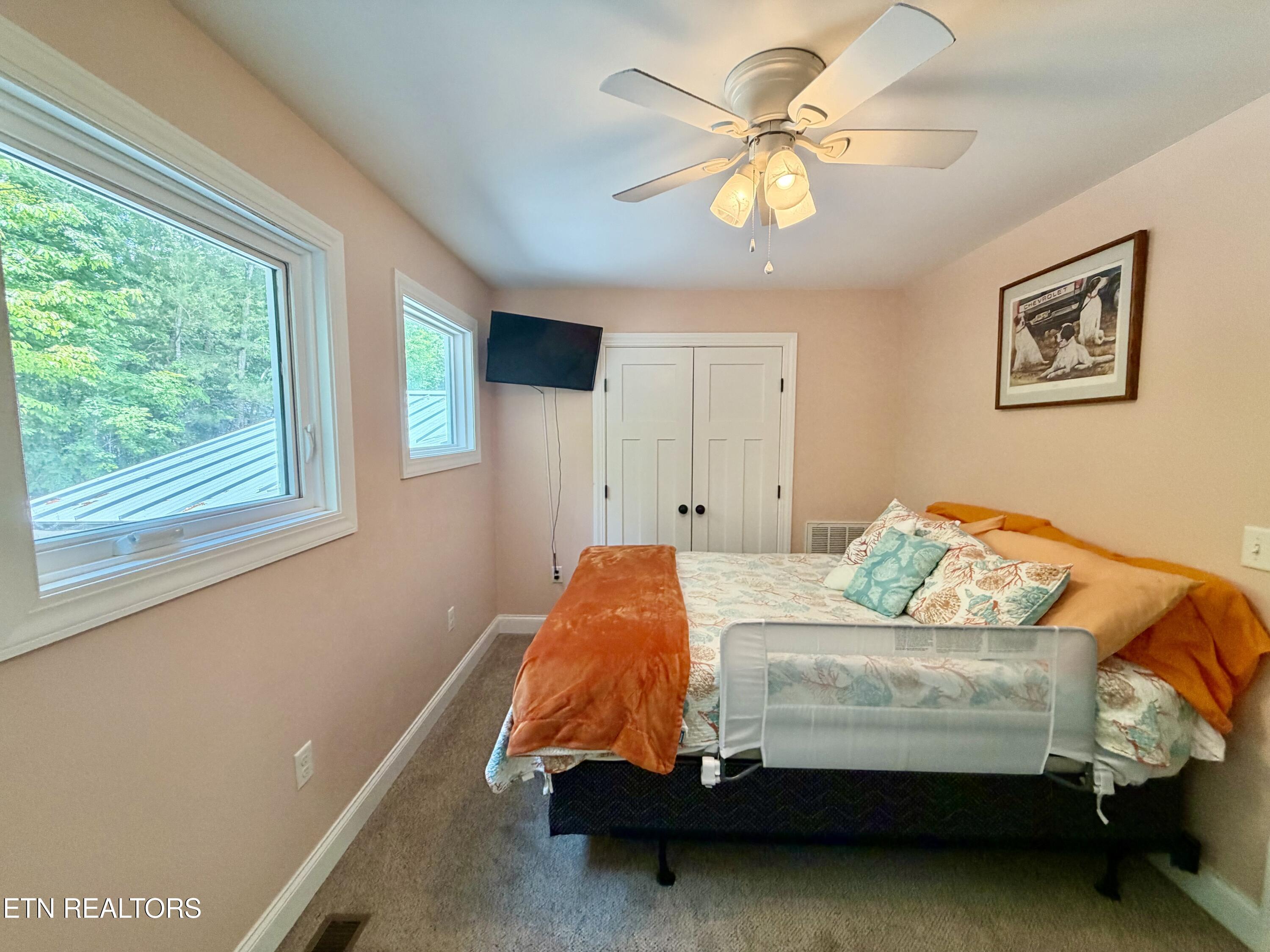 1910 Laramie Trail Dandridge TN 37725