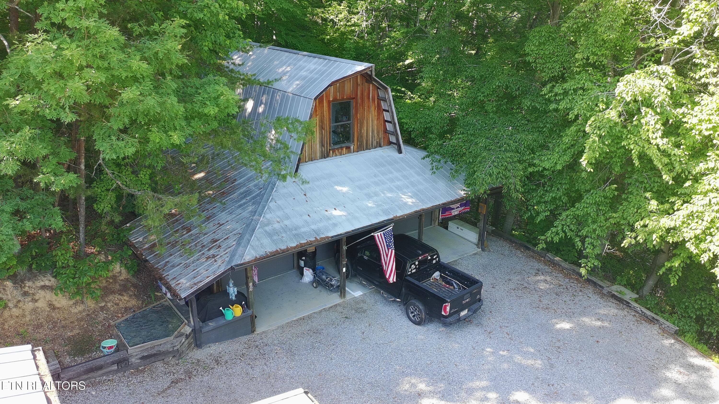 1910 Laramie Trail Dandridge TN 37725