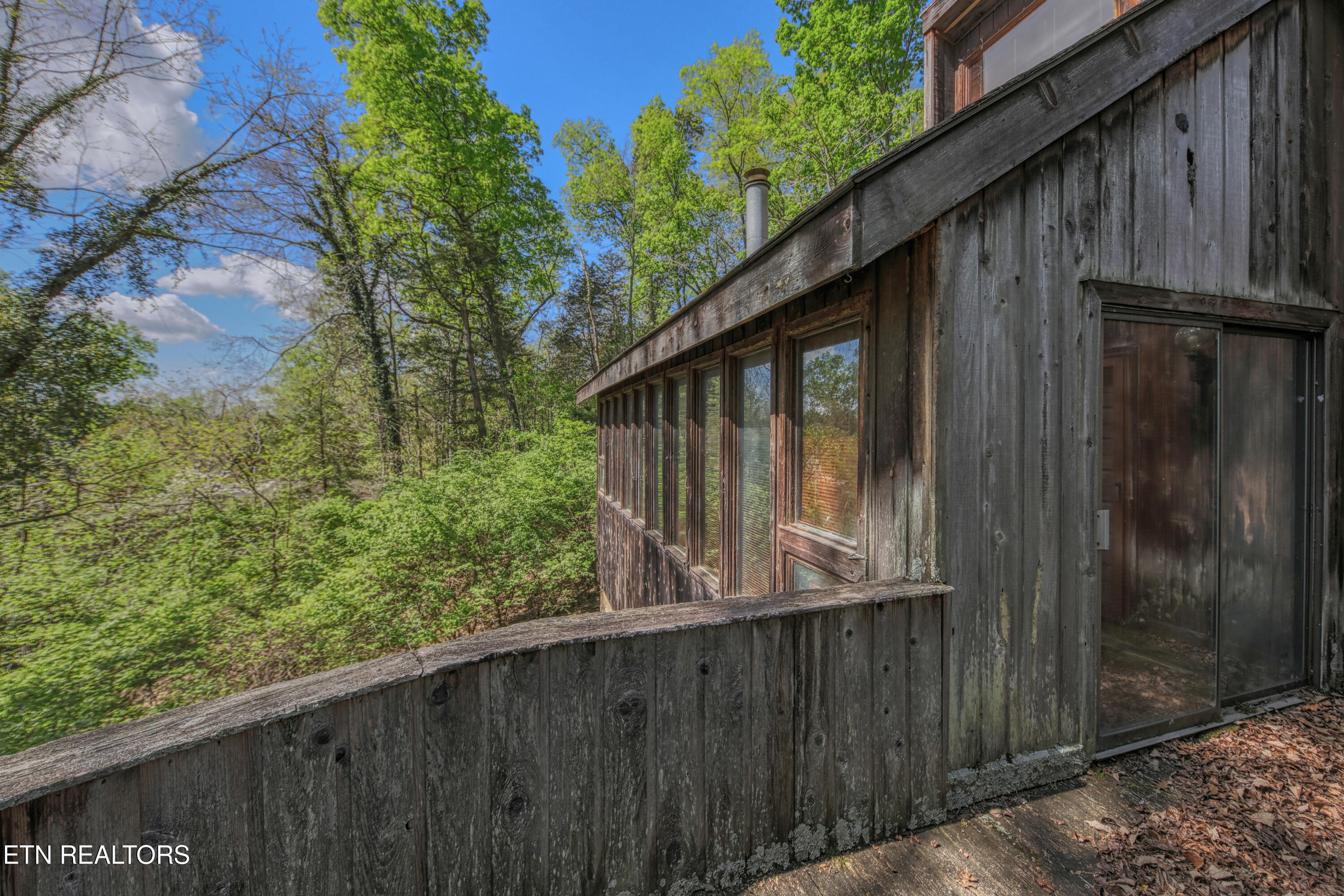 8833 Cove Point Lane Knoxville TN 37922