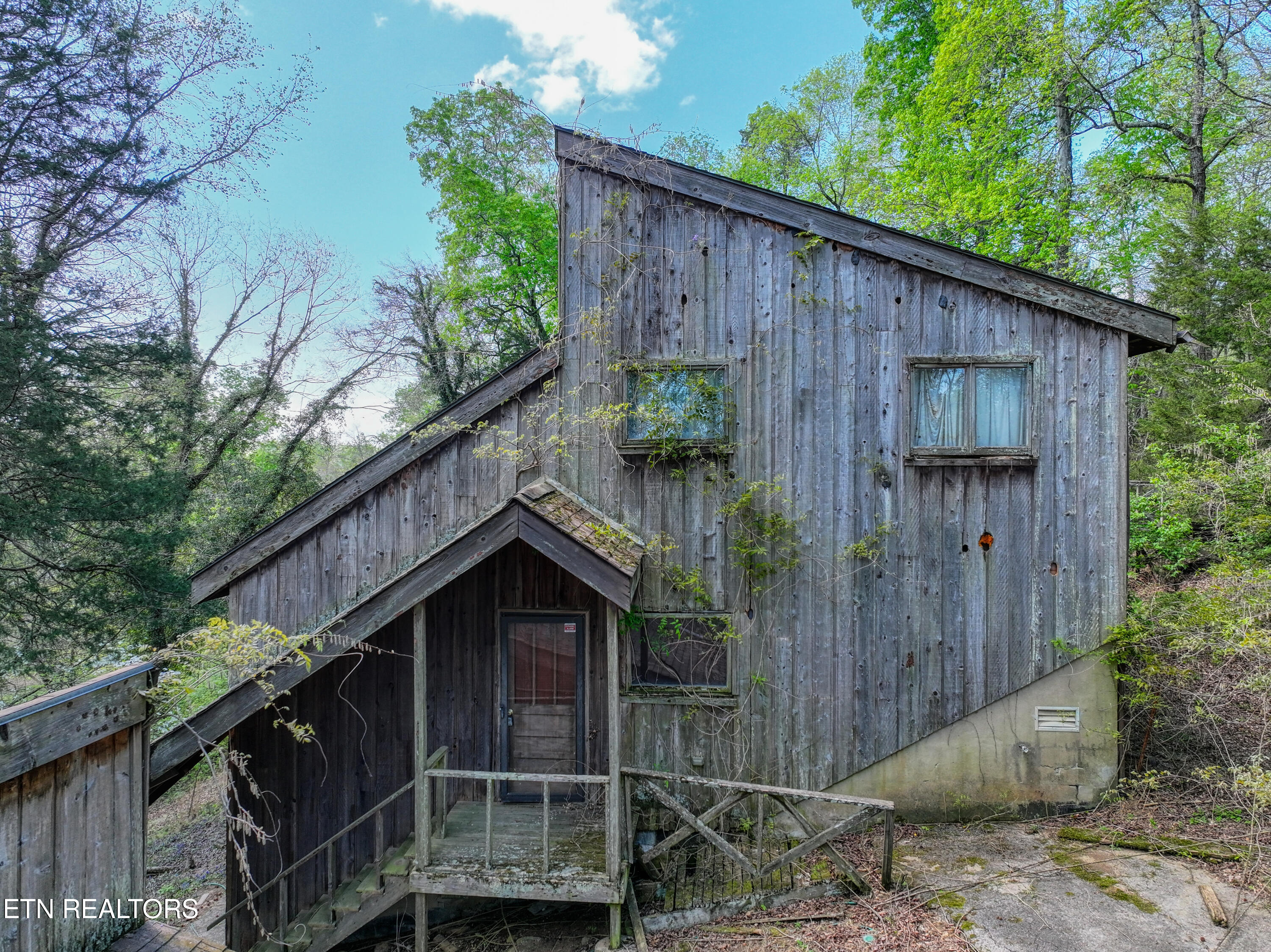 8833 Cove Point Lane Knoxville TN 37922