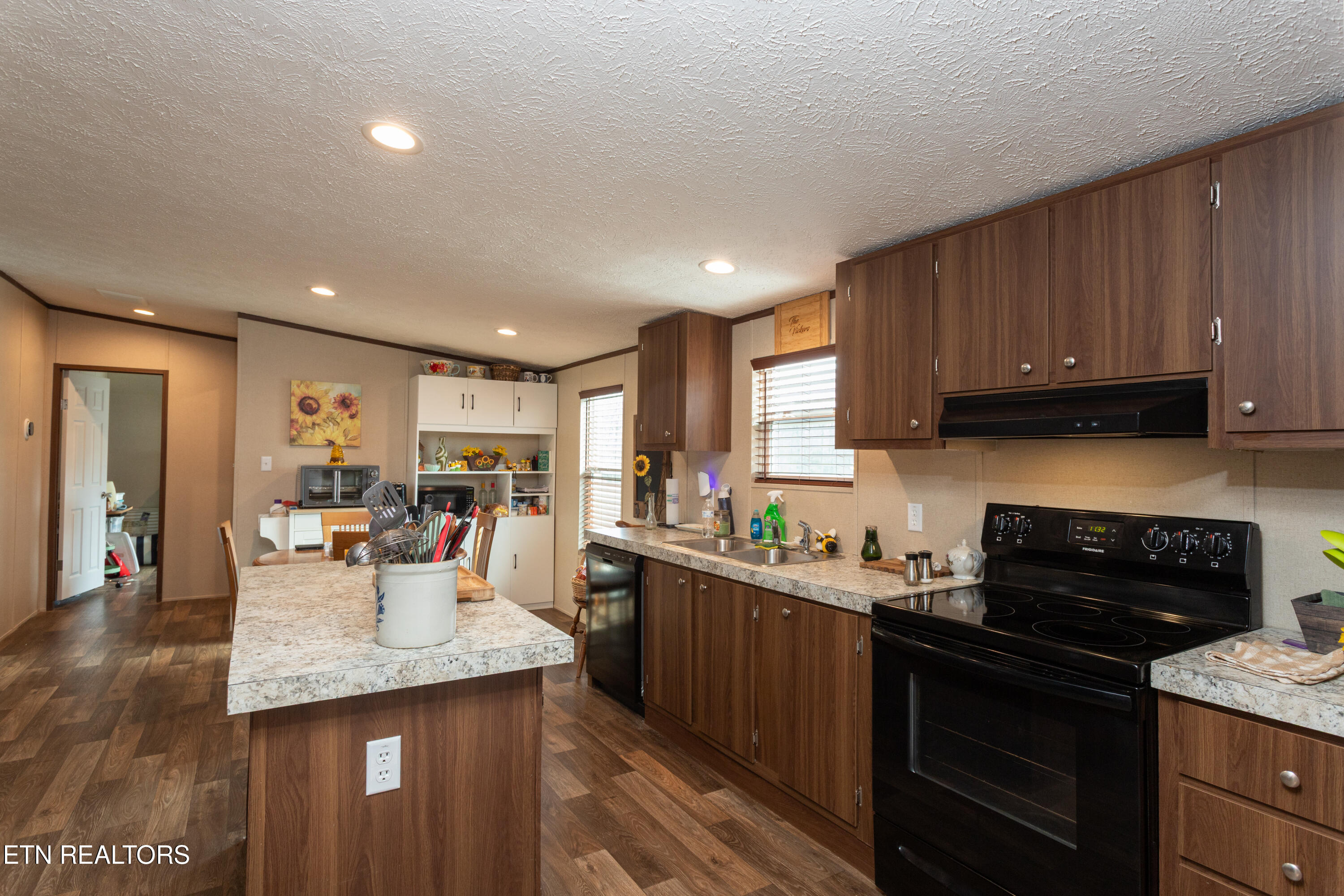 3309 Airport Road Rockwood TN 37854
