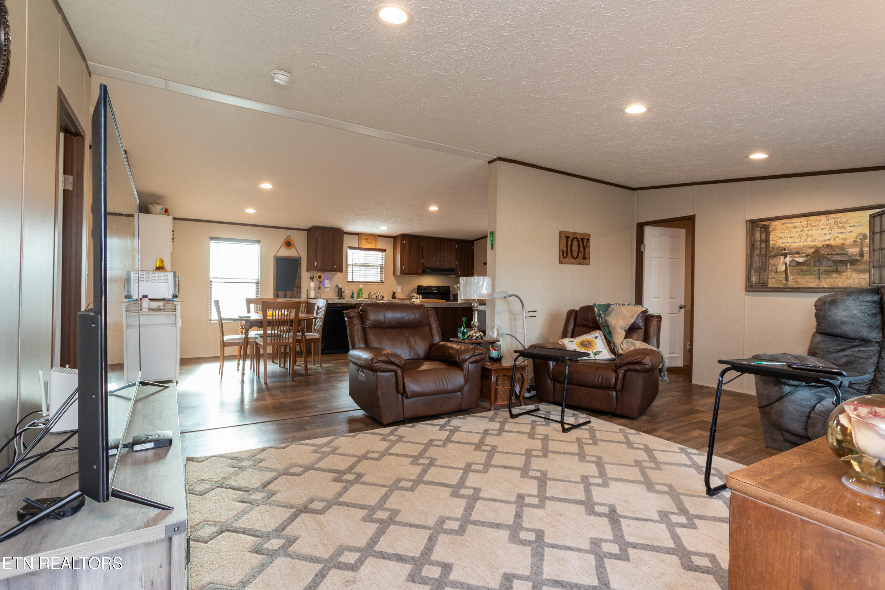 3309 Airport Road Rockwood TN 37854