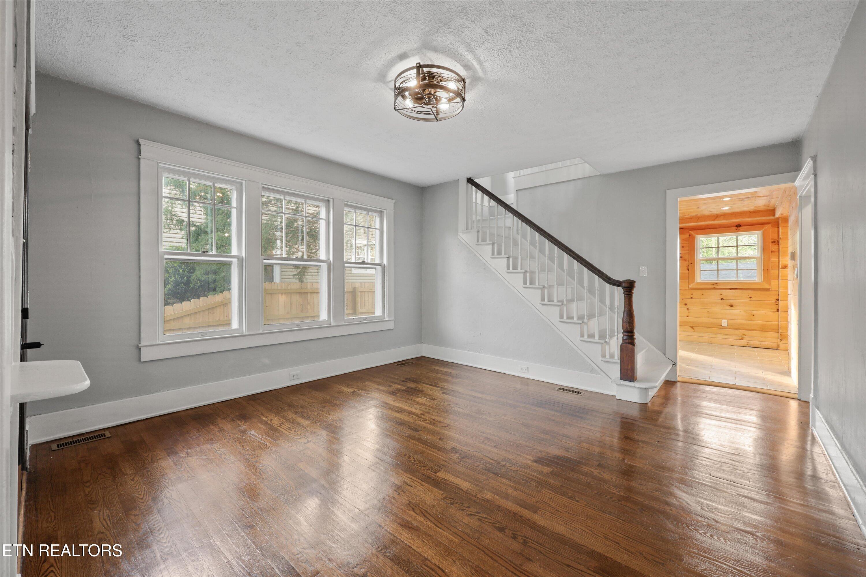 120 E Churchwell Avenue Knoxville TN 37917