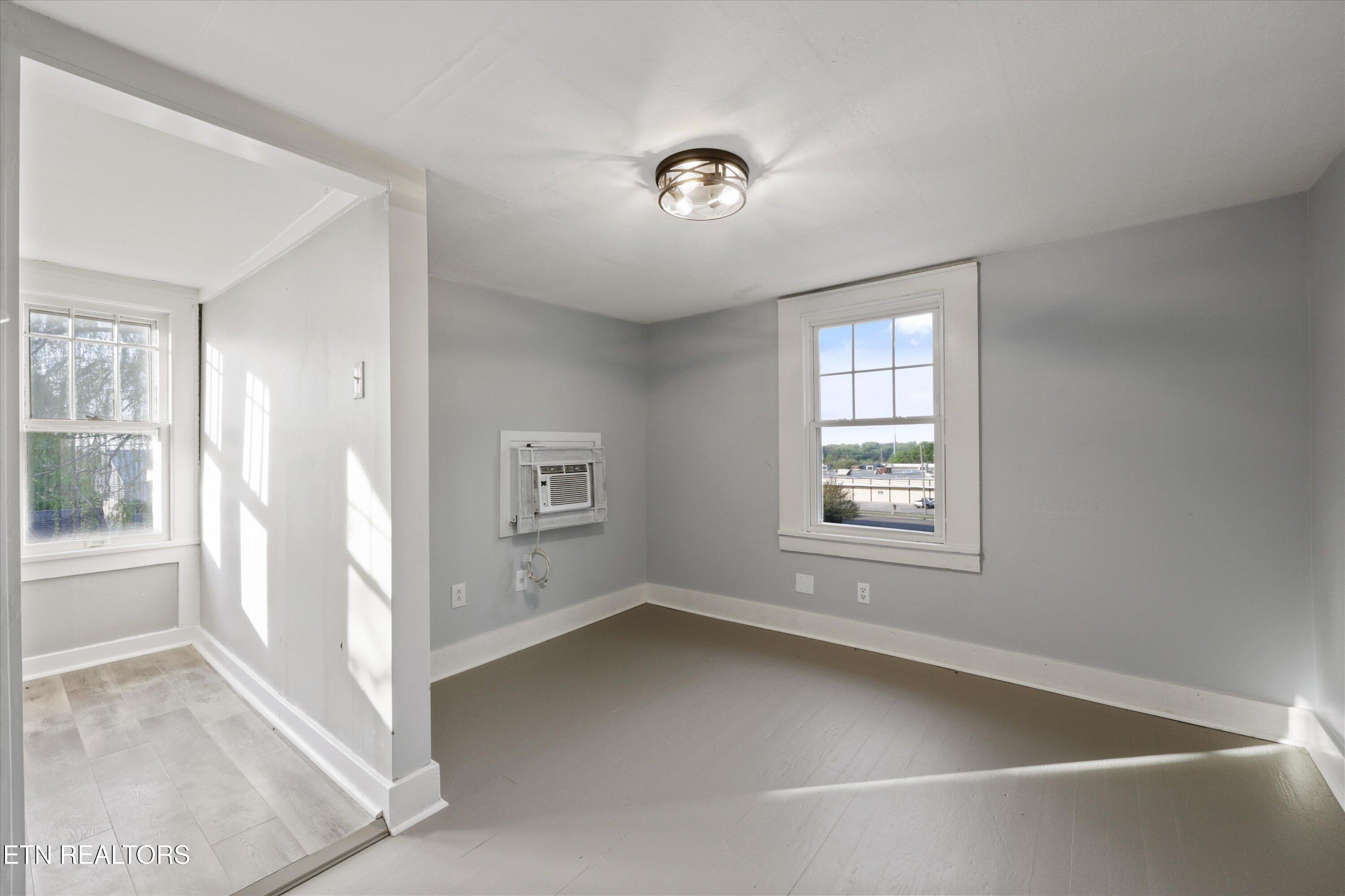 120 E Churchwell Avenue Knoxville TN 37917