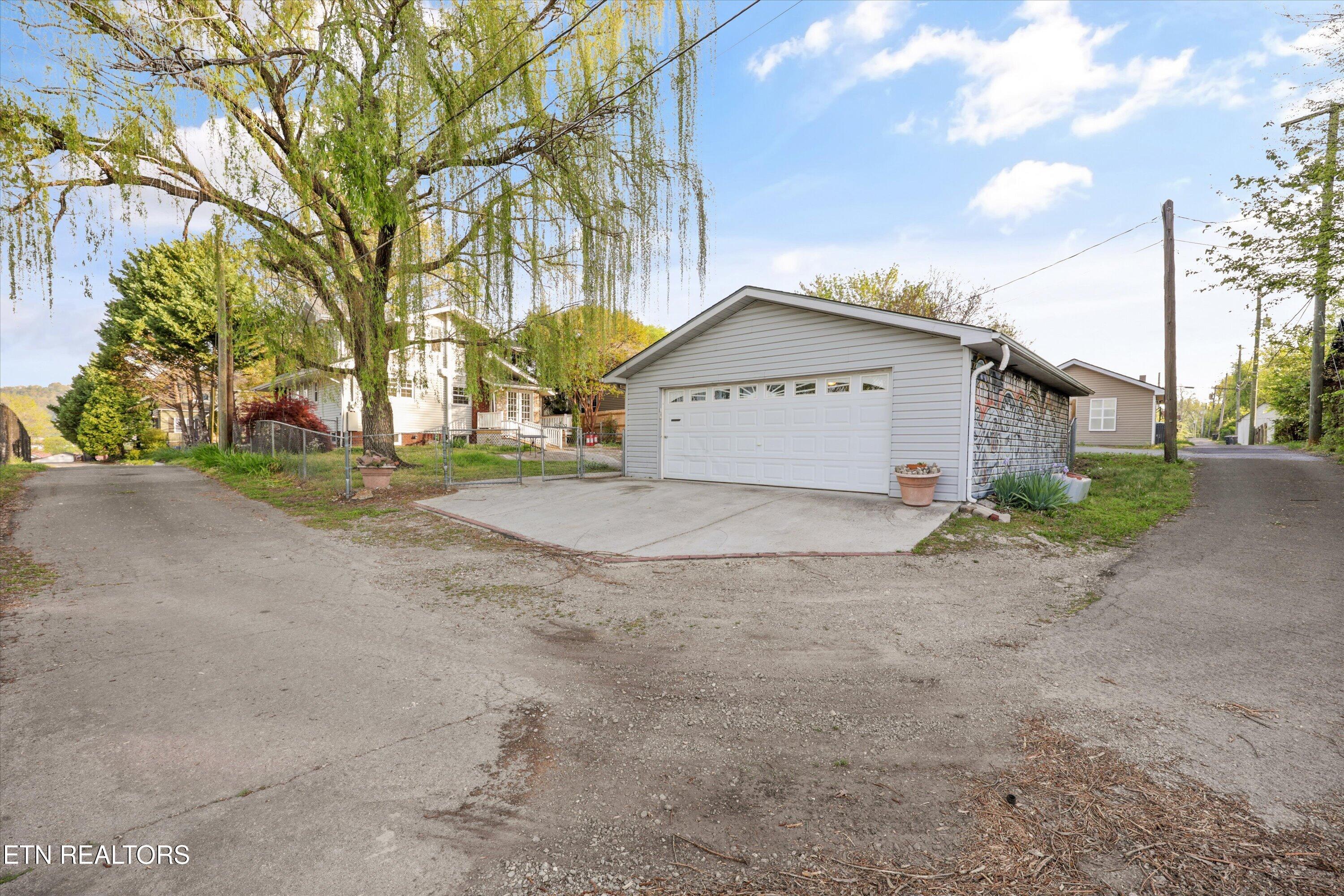 120 E Churchwell Avenue Knoxville TN 37917