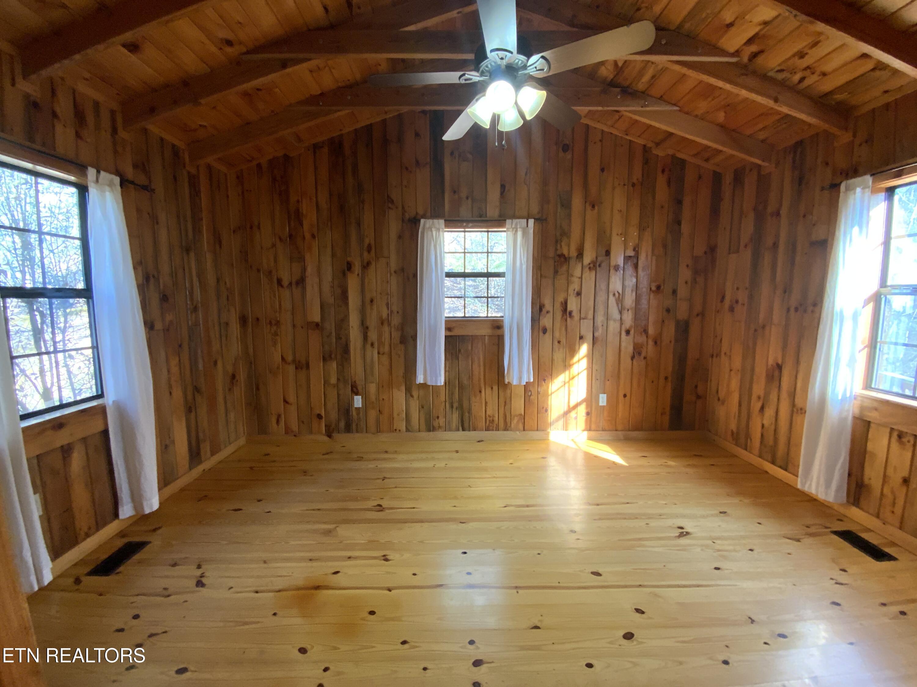 2034 Bales Way Sevierville TN 37876