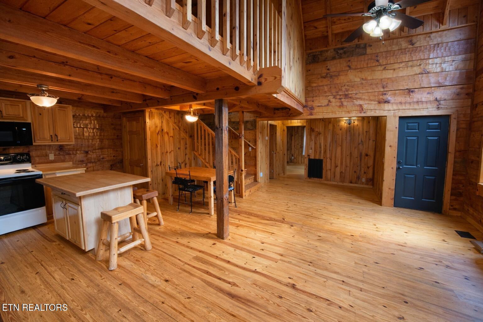 2034 Bales Way Sevierville TN 37876