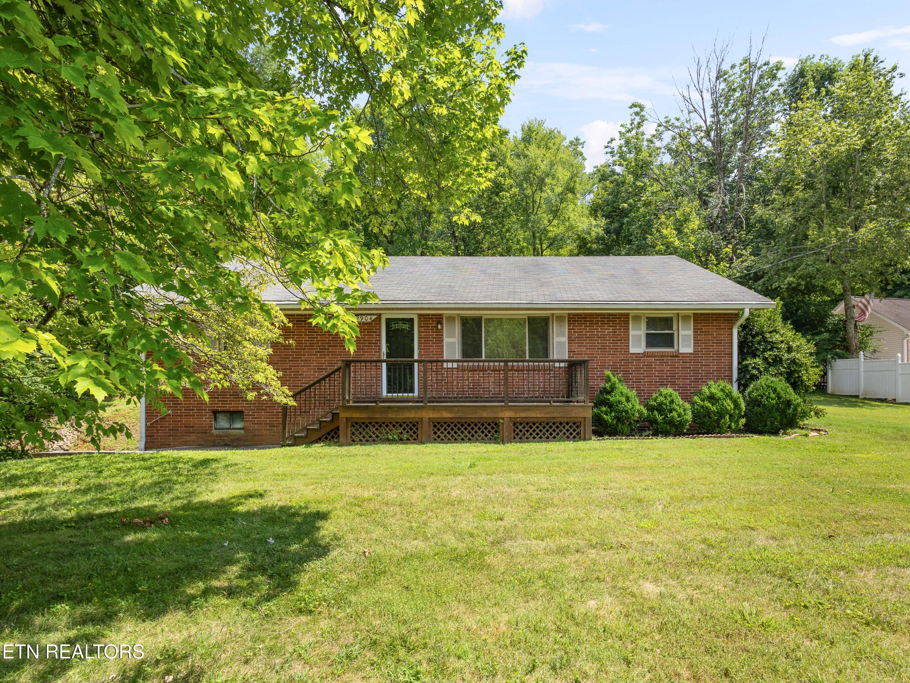 2904 Ginn Drive Knoxville TN 37920
