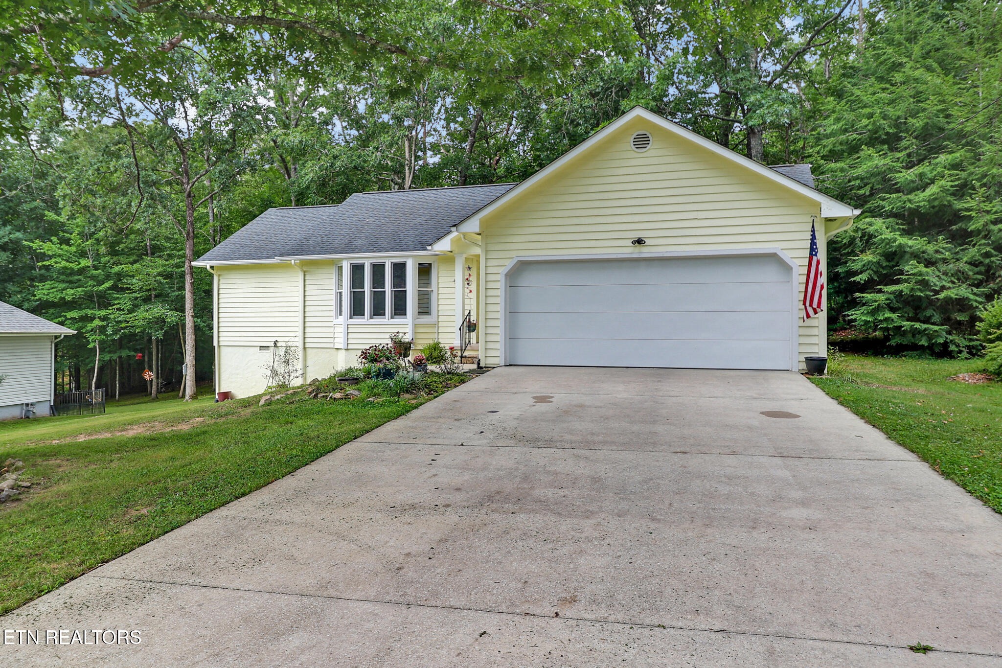 13 Dalton Terrace Crossville TN 38558