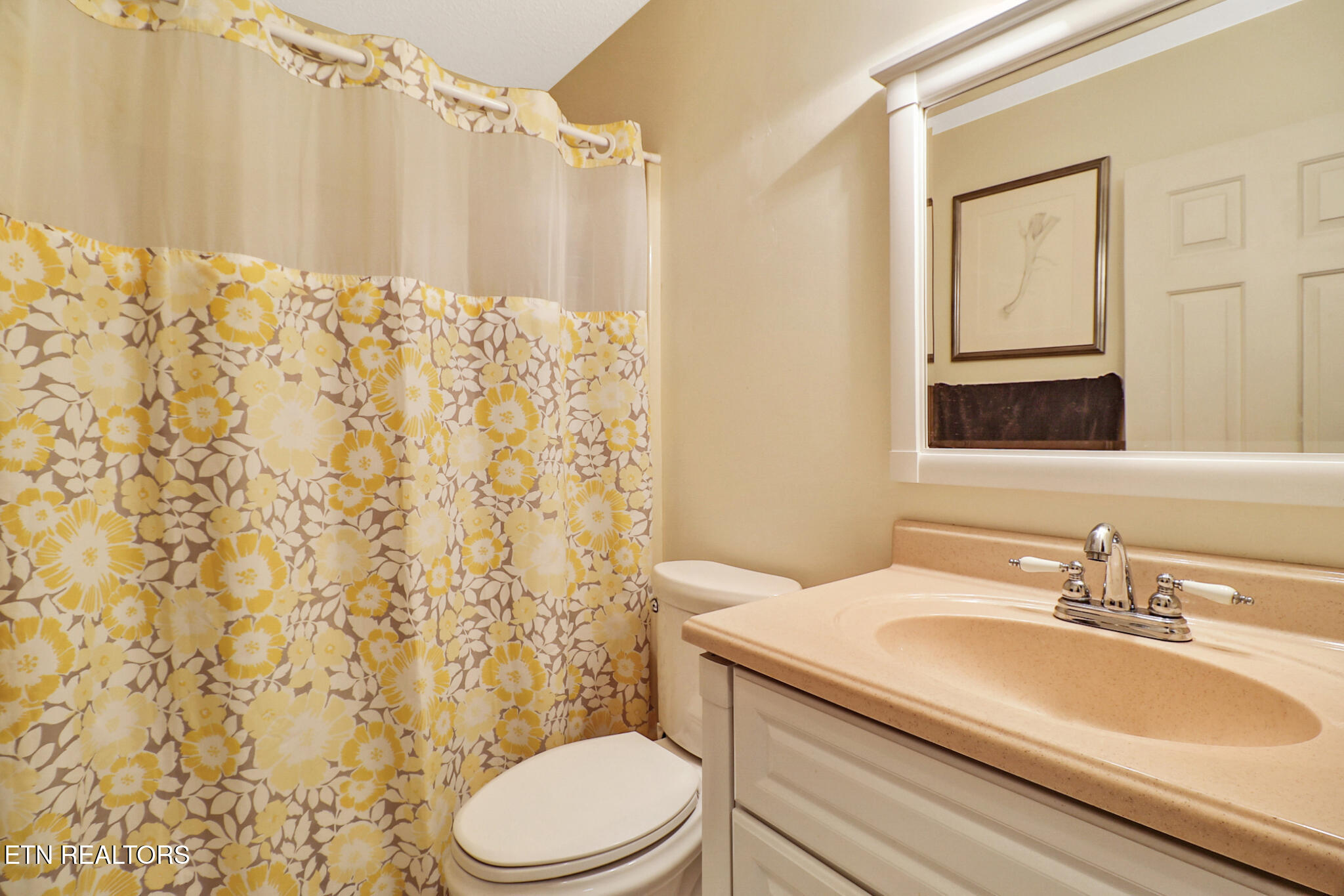 13 Dalton Terrace Crossville TN 38558