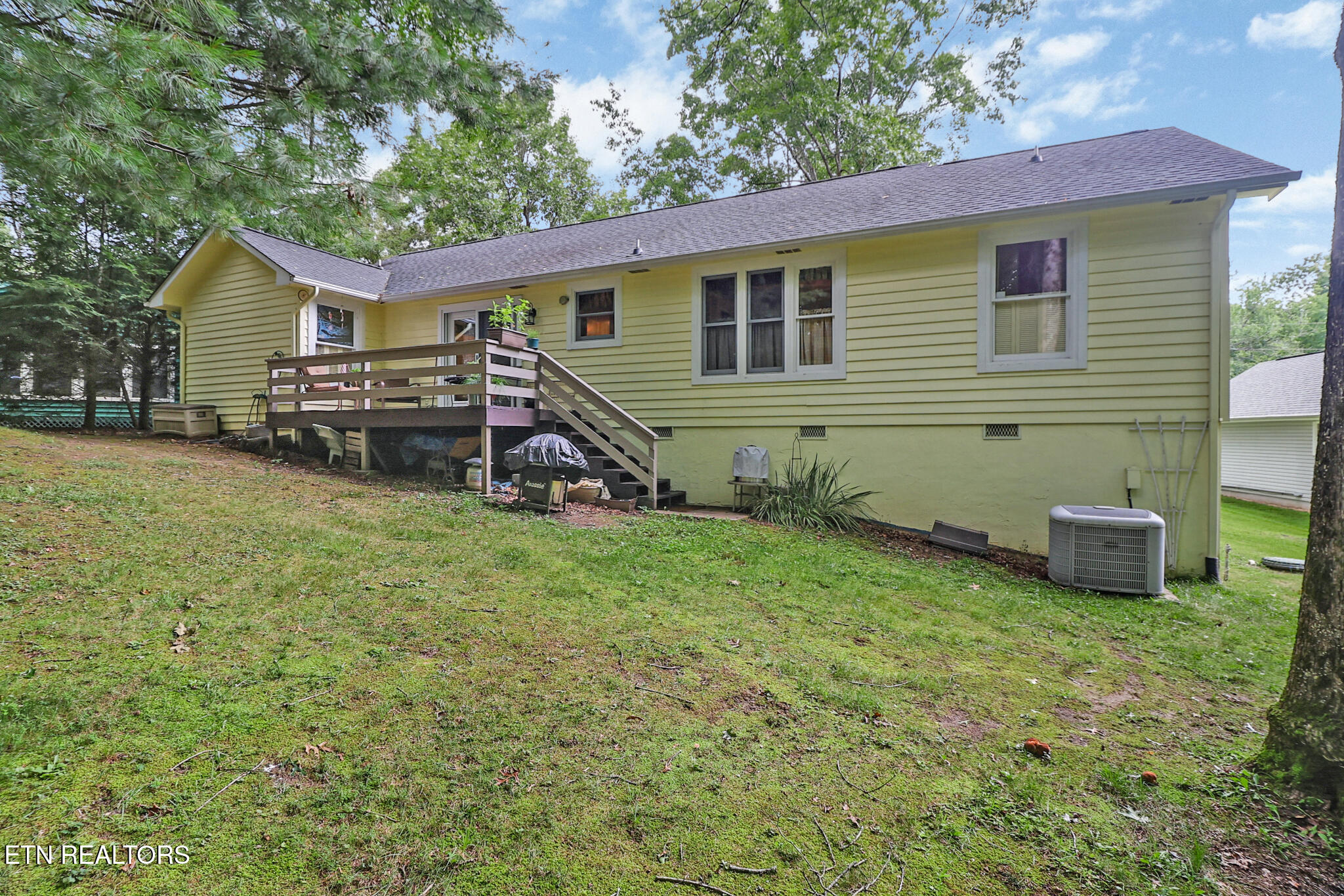 13 Dalton Terrace Crossville TN 38558