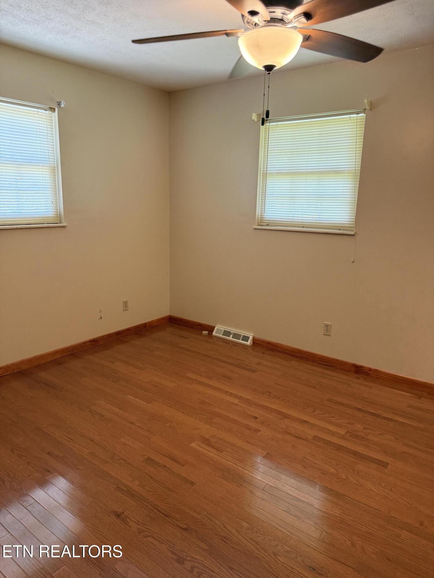 4544 N Wildwood Road Maryville TN 37804