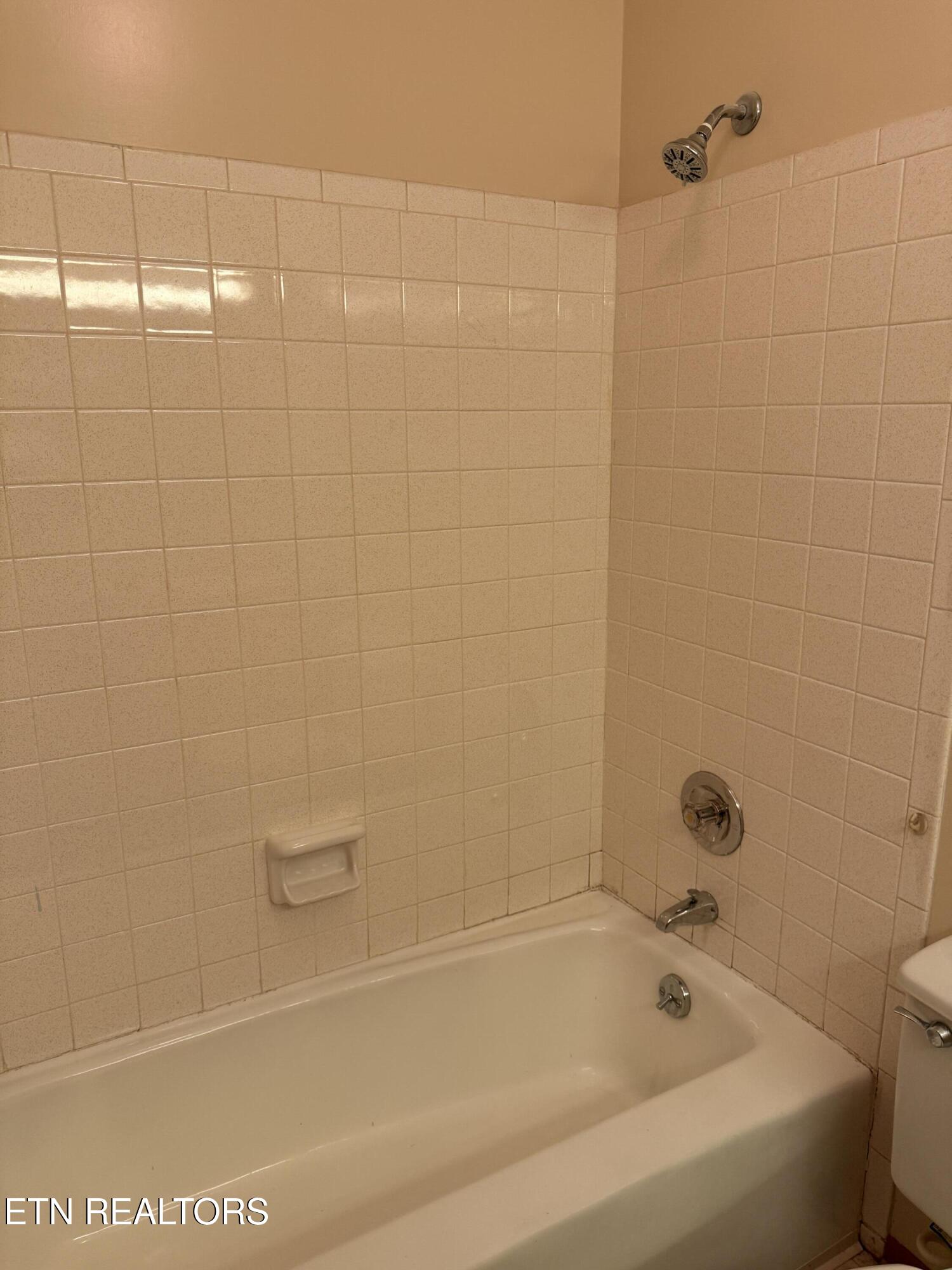 4544 N Wildwood Road Maryville TN 37804