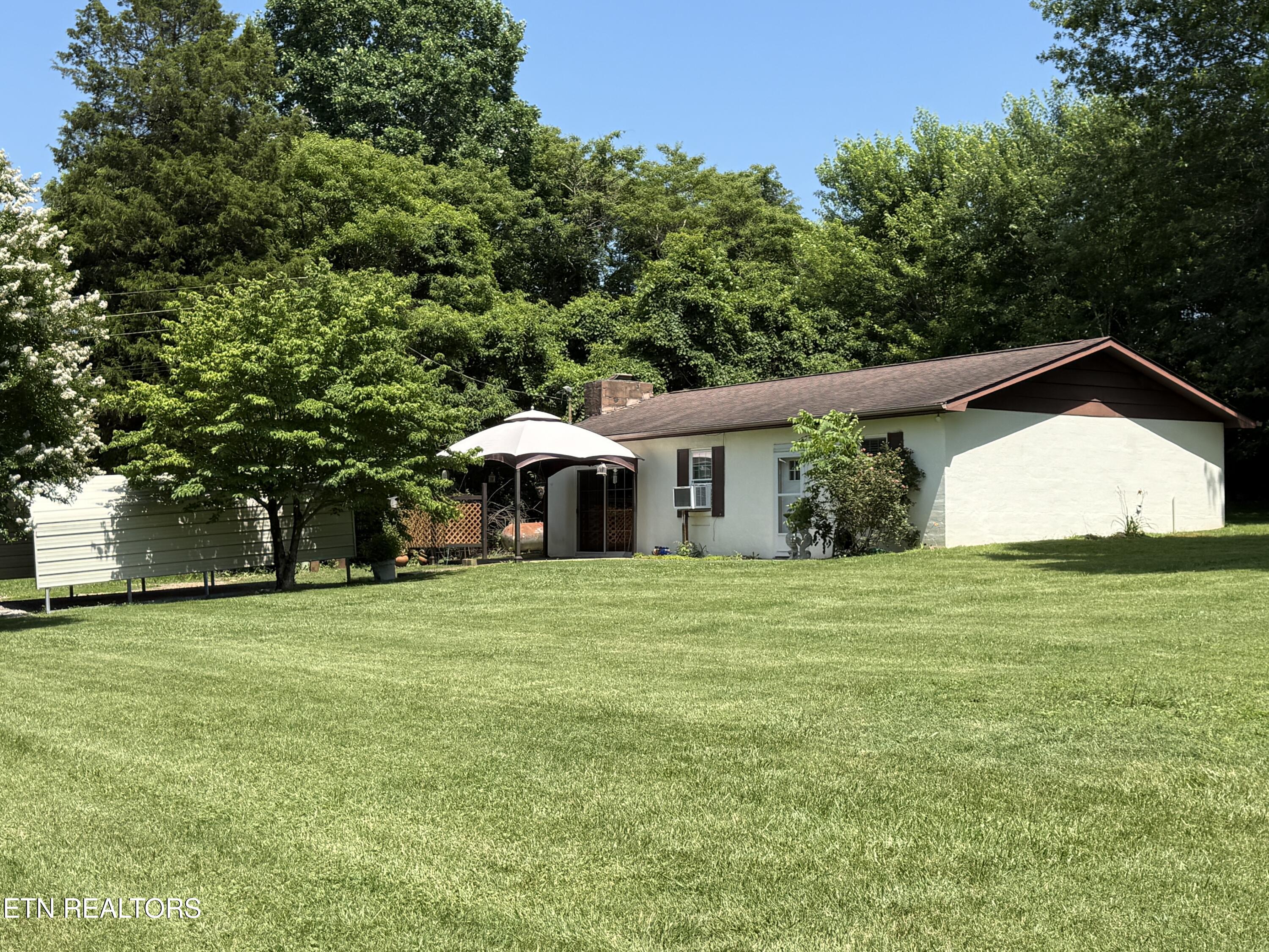 4544 N Wildwood Road Maryville TN 37804