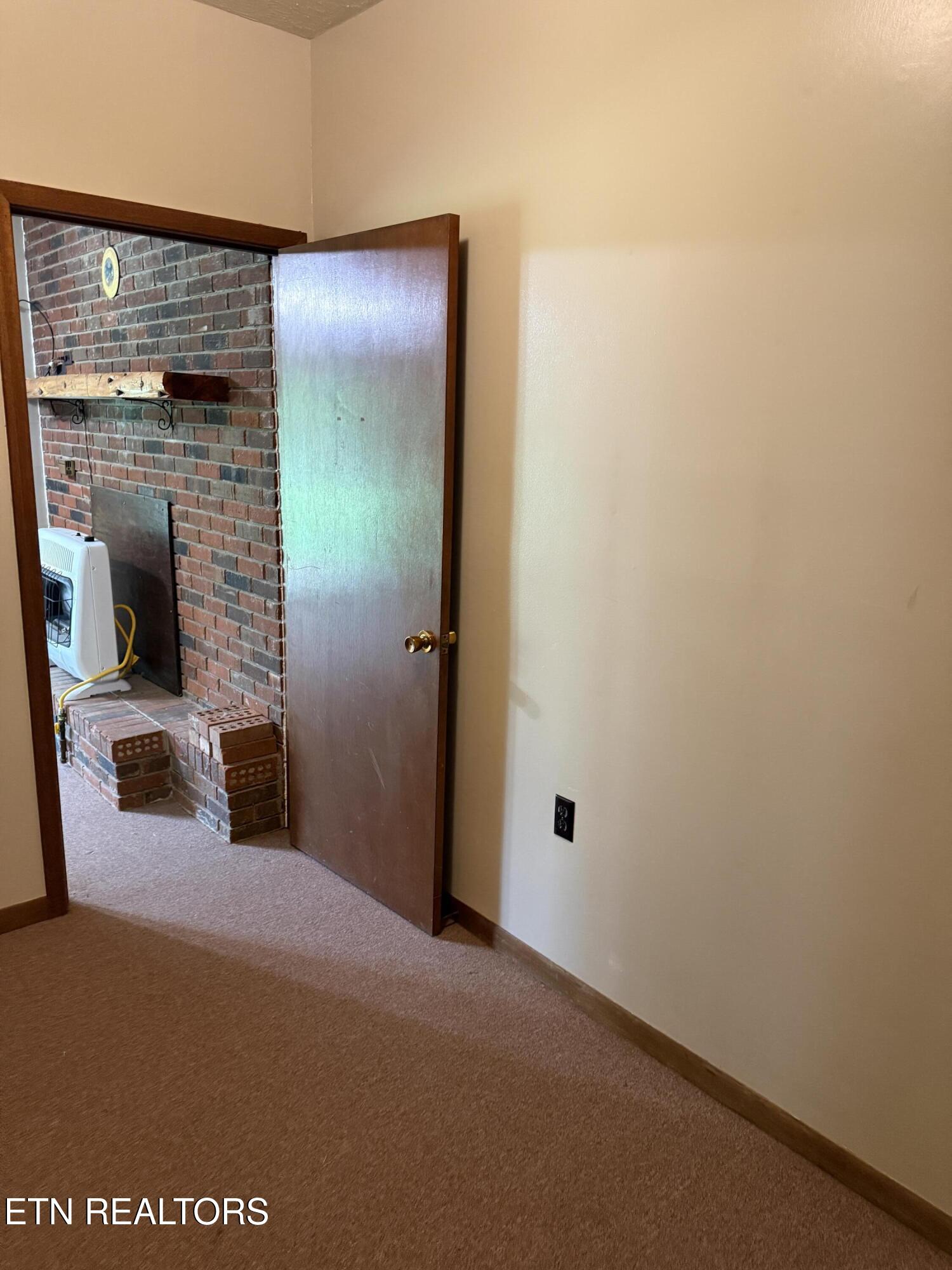 4544 N Wildwood Road Maryville TN 37804