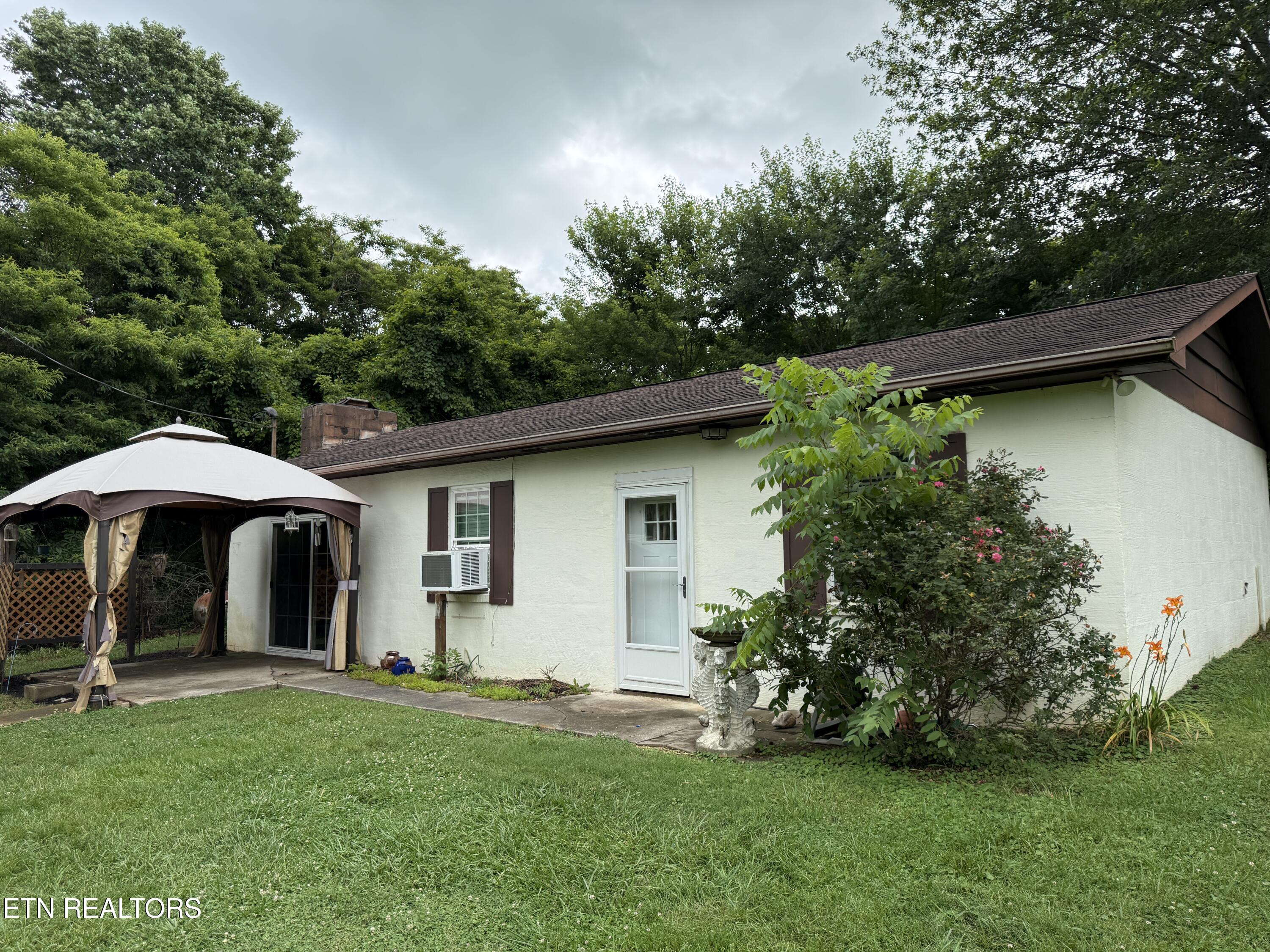 4544 N Wildwood Road Maryville TN 37804