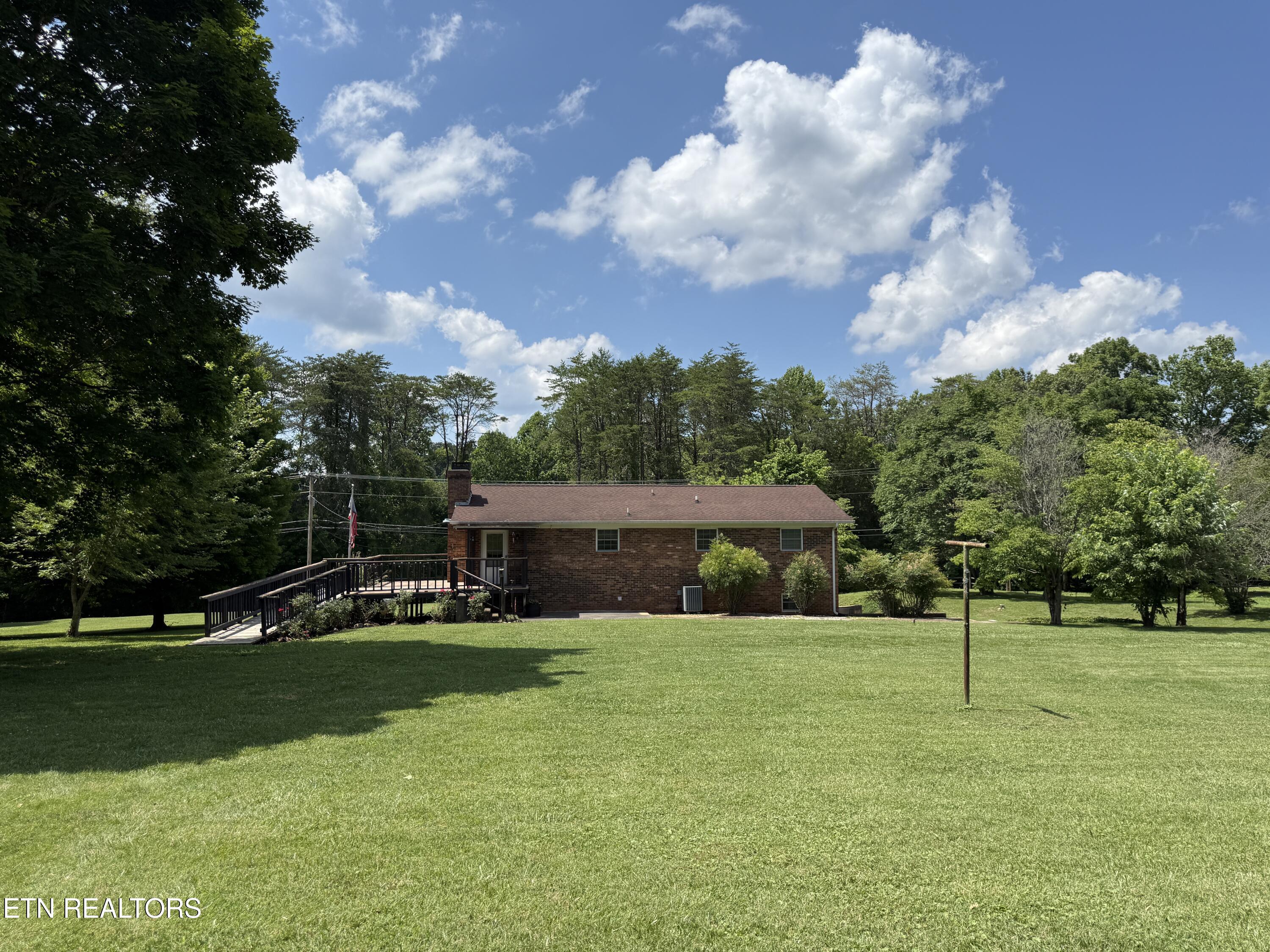 4544 N Wildwood Road Maryville TN 37804