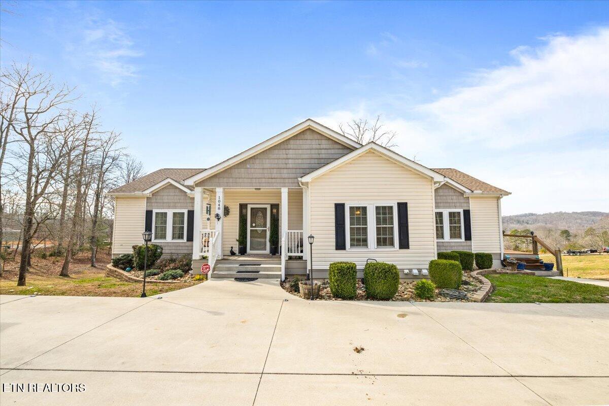 1048 Deerfield Way Lafollette TN 37766