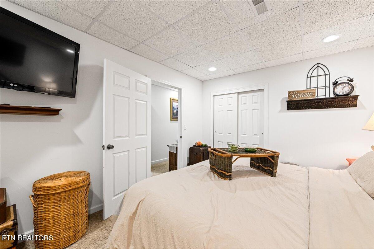 1048 Deerfield Way Lafollette TN 37766