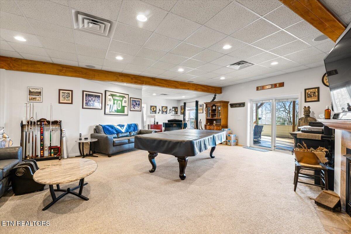 1048 Deerfield Way Lafollette TN 37766