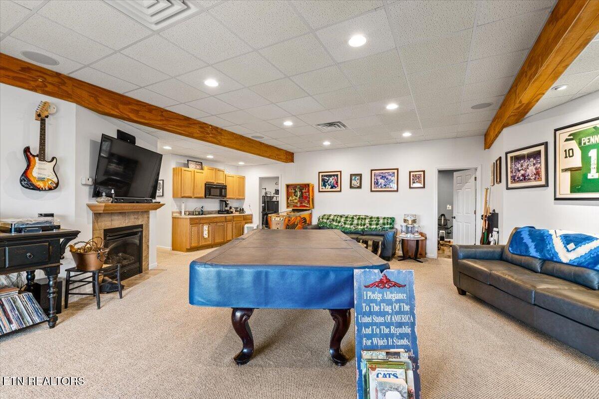 1048 Deerfield Way Lafollette TN 37766