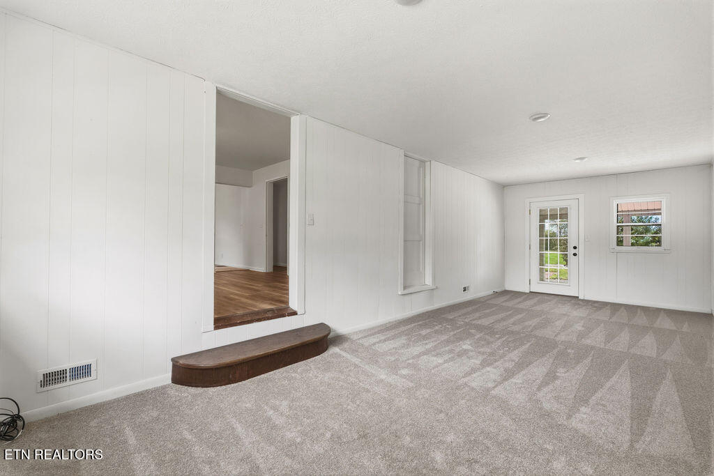 1438 W Hunt Road Maryville TN 37801