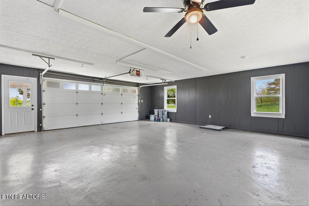 1438 W Hunt Road Maryville TN 37801